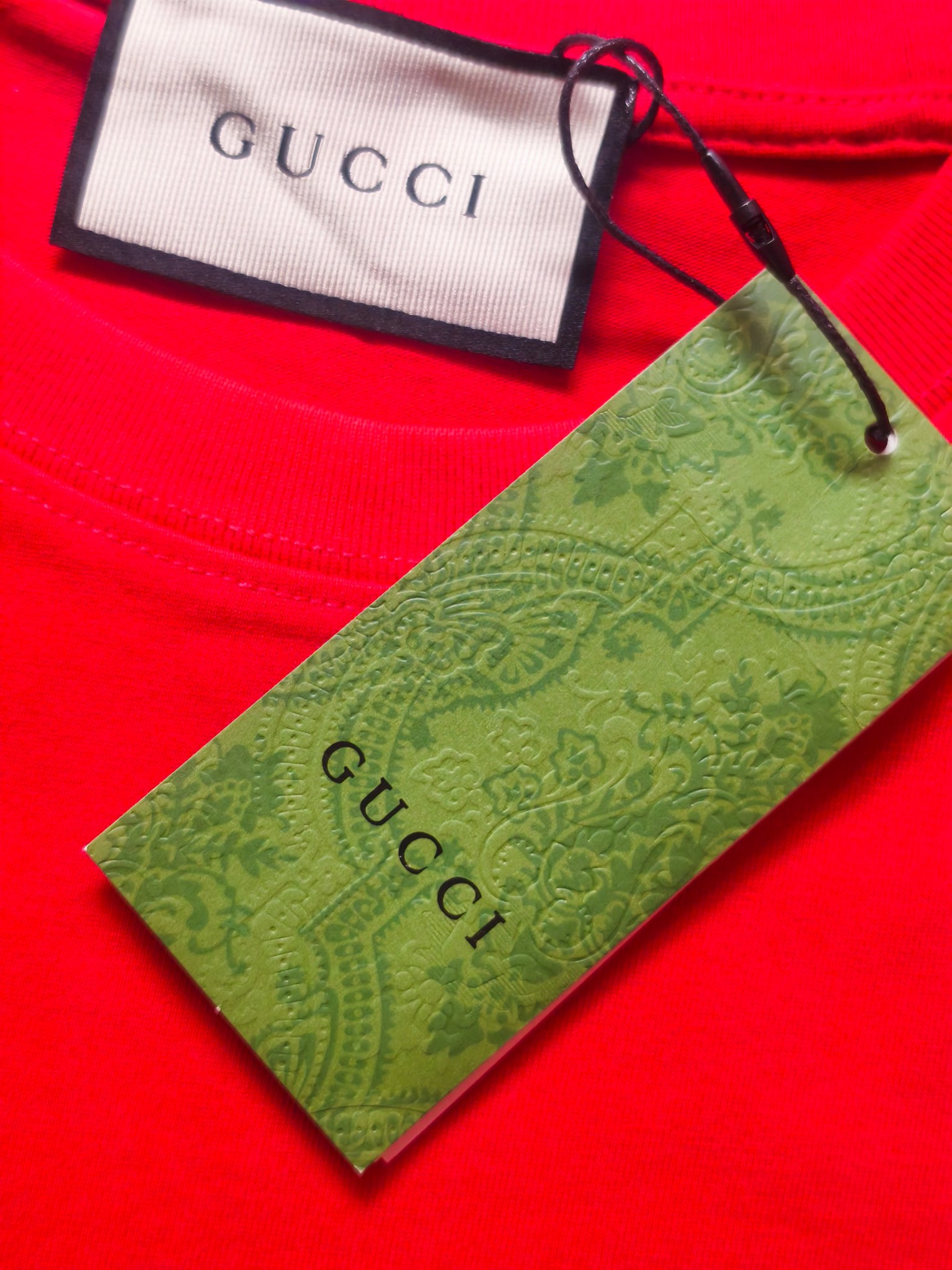 Gucci 古驰 GUCCI2026春夏季新款 搭配重工高端个性LOGO印花，做工细致完美