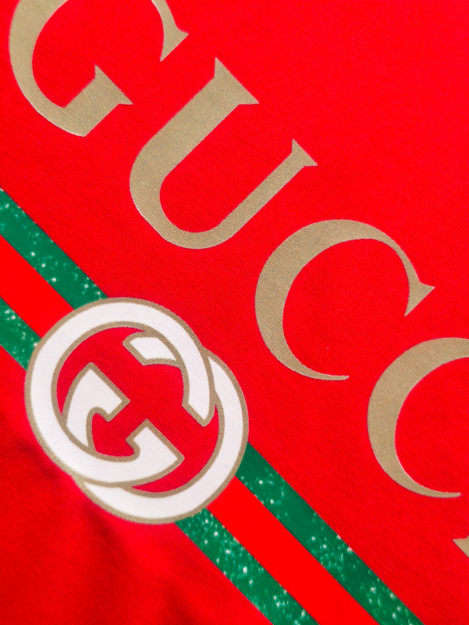Gucci 古驰 GUCCI2026春夏季新款 搭配重工高端个性LOGO印花，做工细致完美
