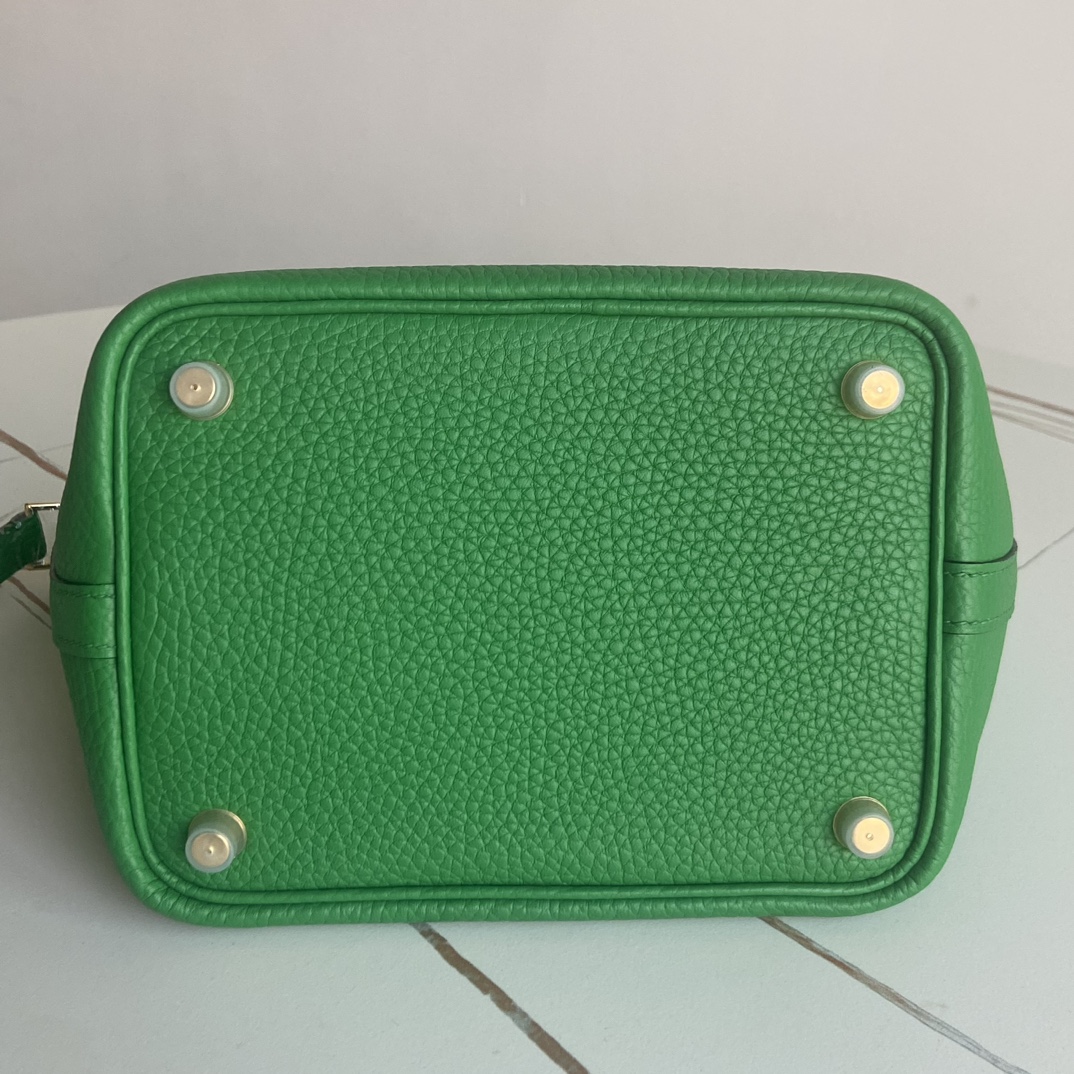 Hermes Style Leather Bag style reference detail image 9 from source 763142