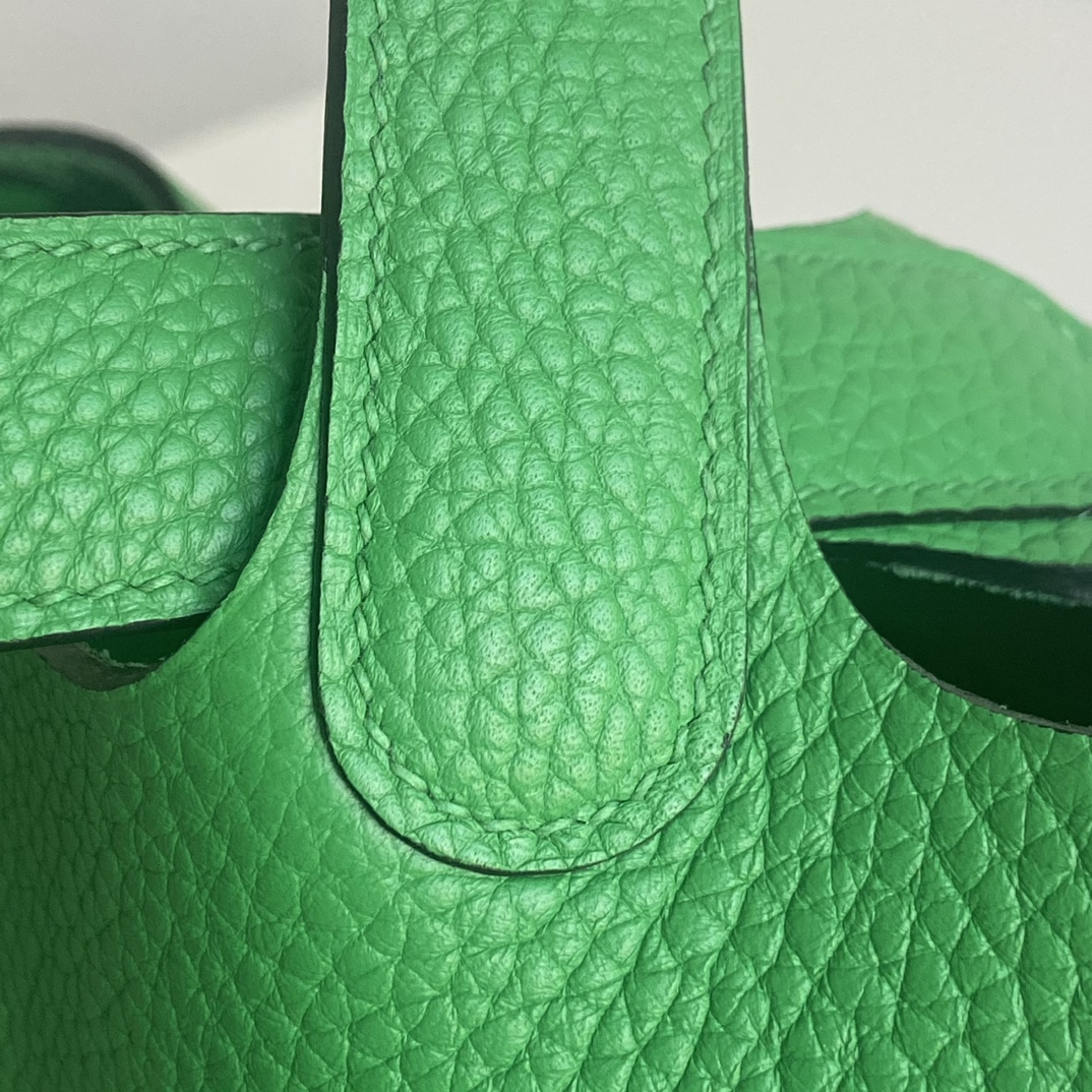 Hermes Style Leather Bag style reference detail image 4 from source 763142