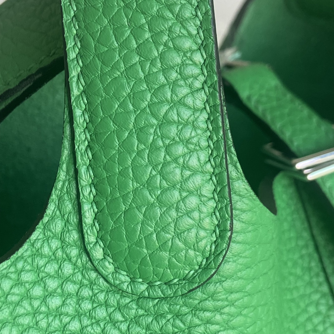 Hermes Style Leather Bag style reference detail image 4 from source 763141
