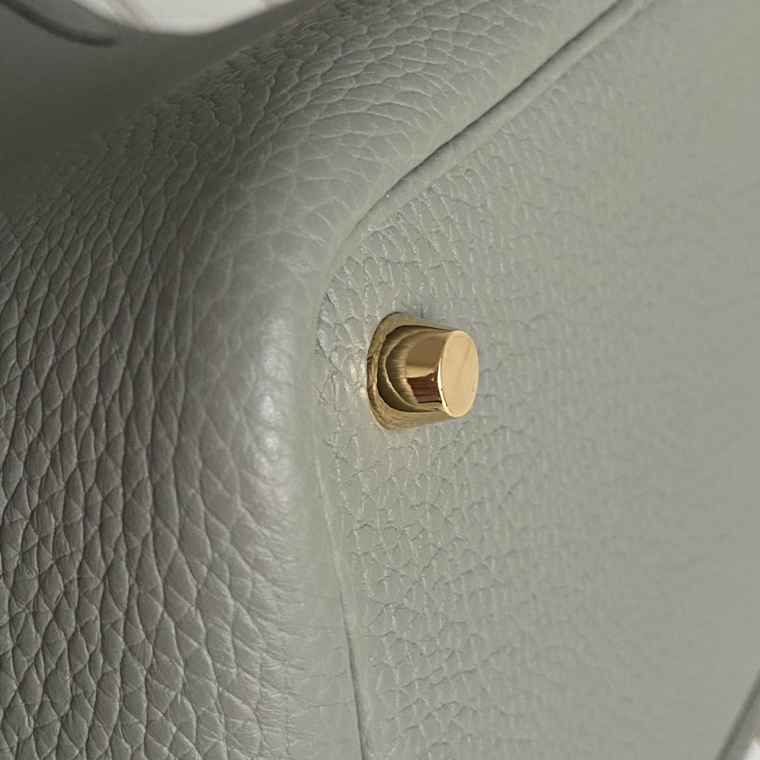 Hermes Style Leather Bag style reference detail image 7 from source 763140