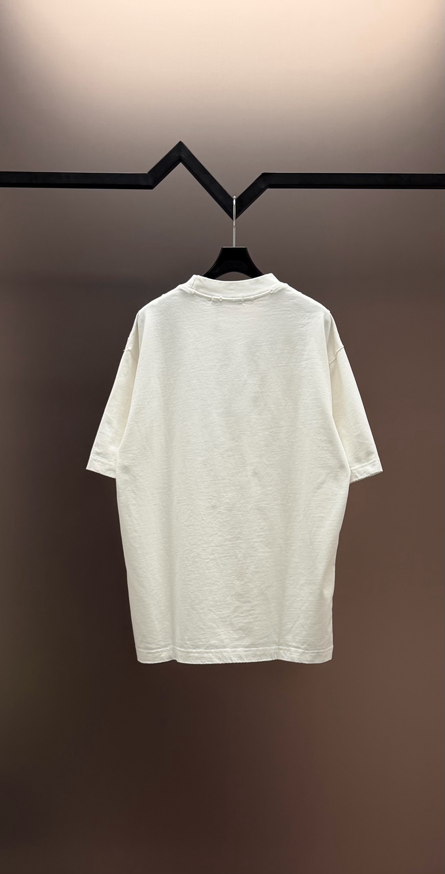 Chrome Hearts 品牌：克罗心 25SS最新 双针车线领口刺绣立体大Logo图案品牌元素标志性品牌Logo字母刺绣工艺短袖T恤