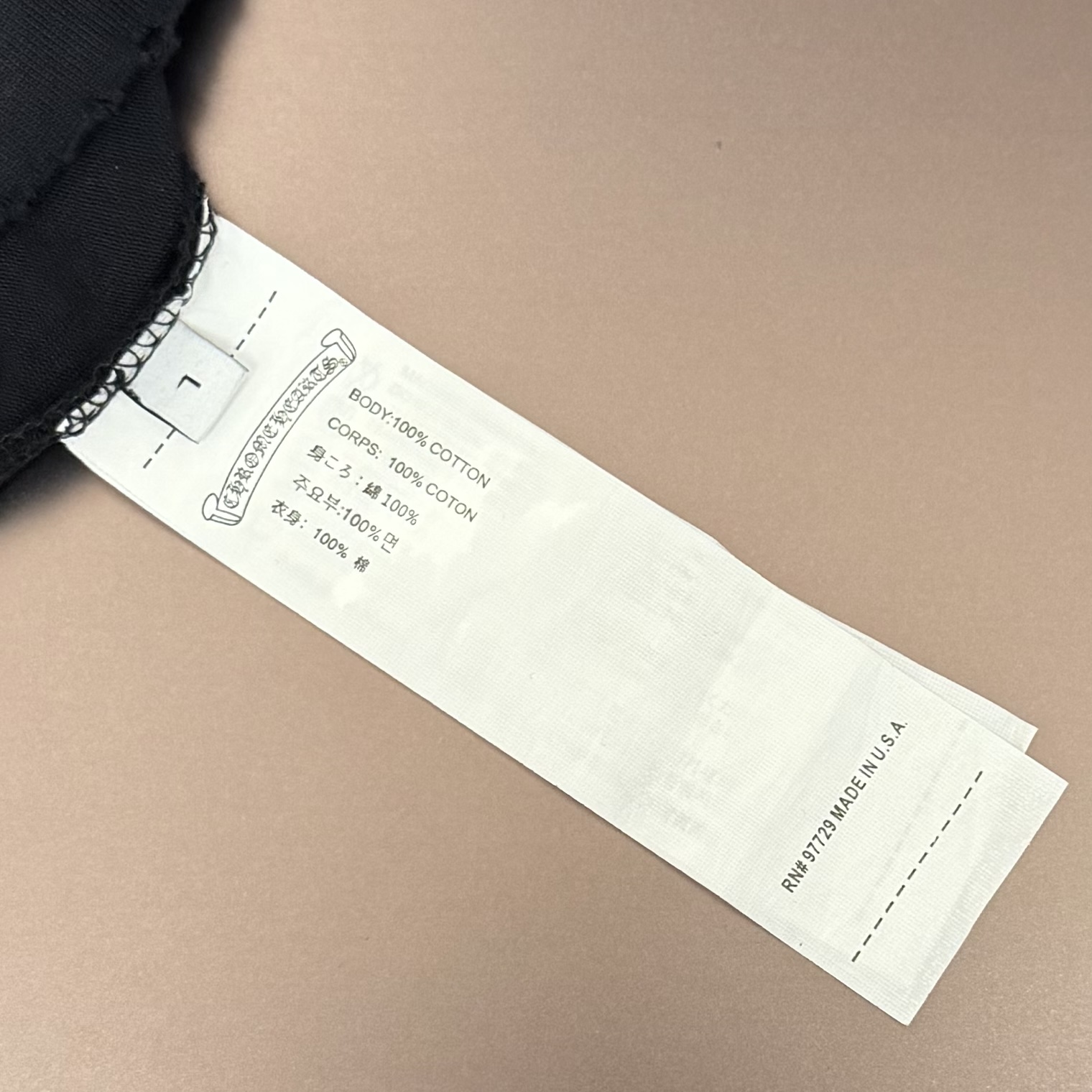 Chrome Hearts 品牌：克罗心 26SS最新 双针车线领口刺绣立体大Logo图案品牌元素标志性品牌Logo字母刺绣工艺短袖T恤