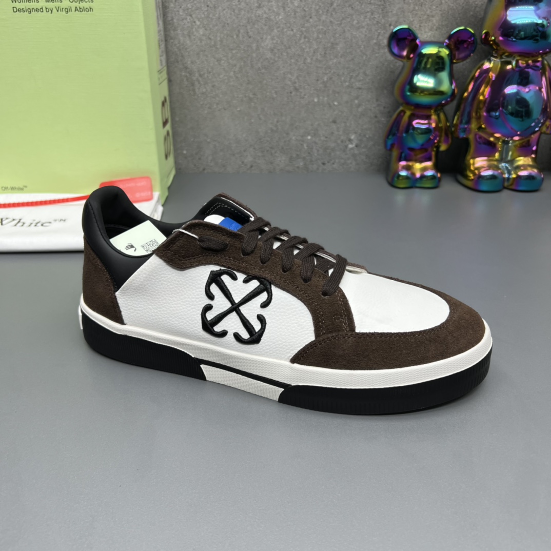 P230OFF WHITE par de modelos 2024 sitio web oficial, el último color de la última versión de la vers