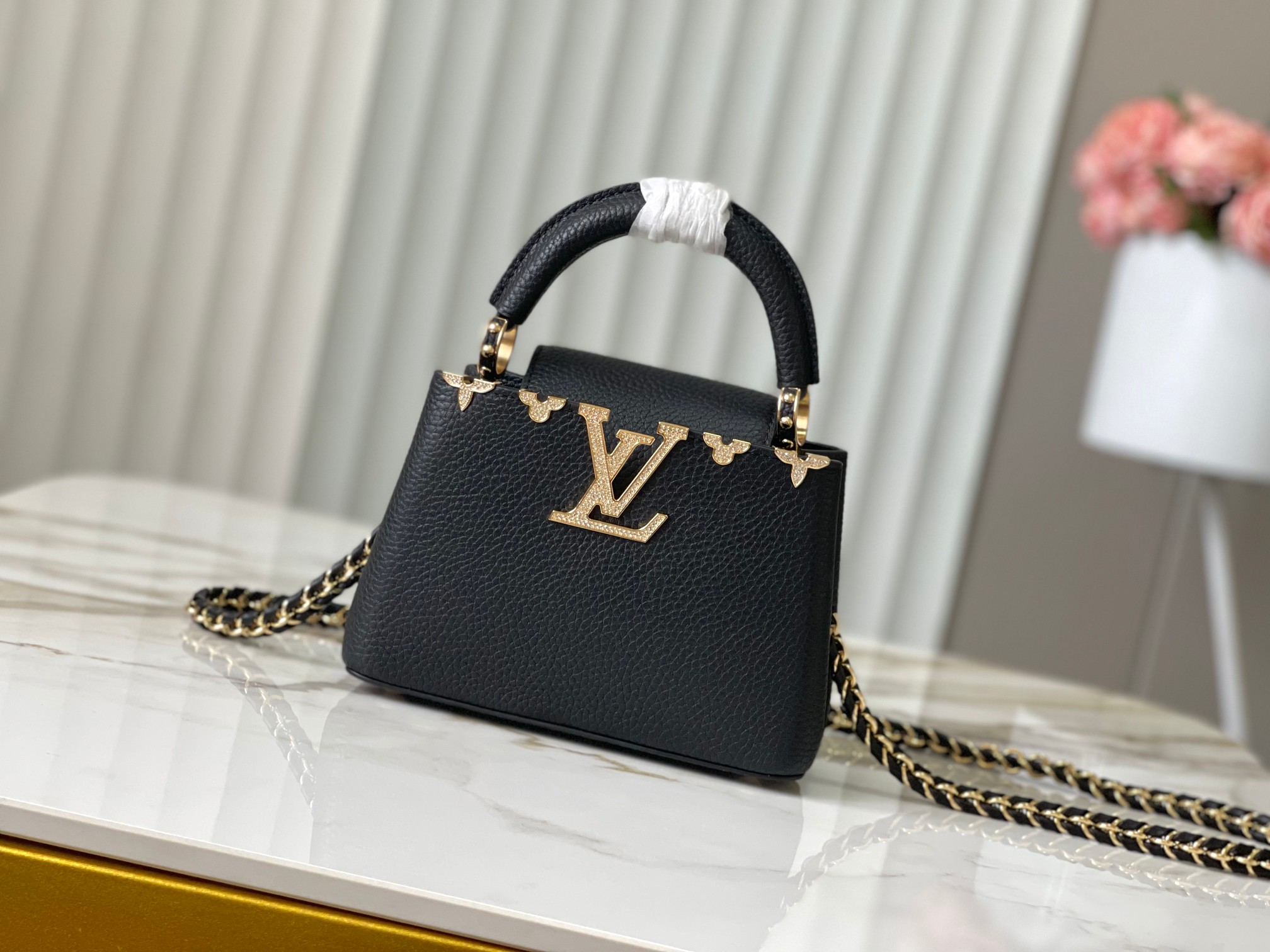 Louis Vuitton LV Capucines Tassen handtassen Zwart Taurillon M24583