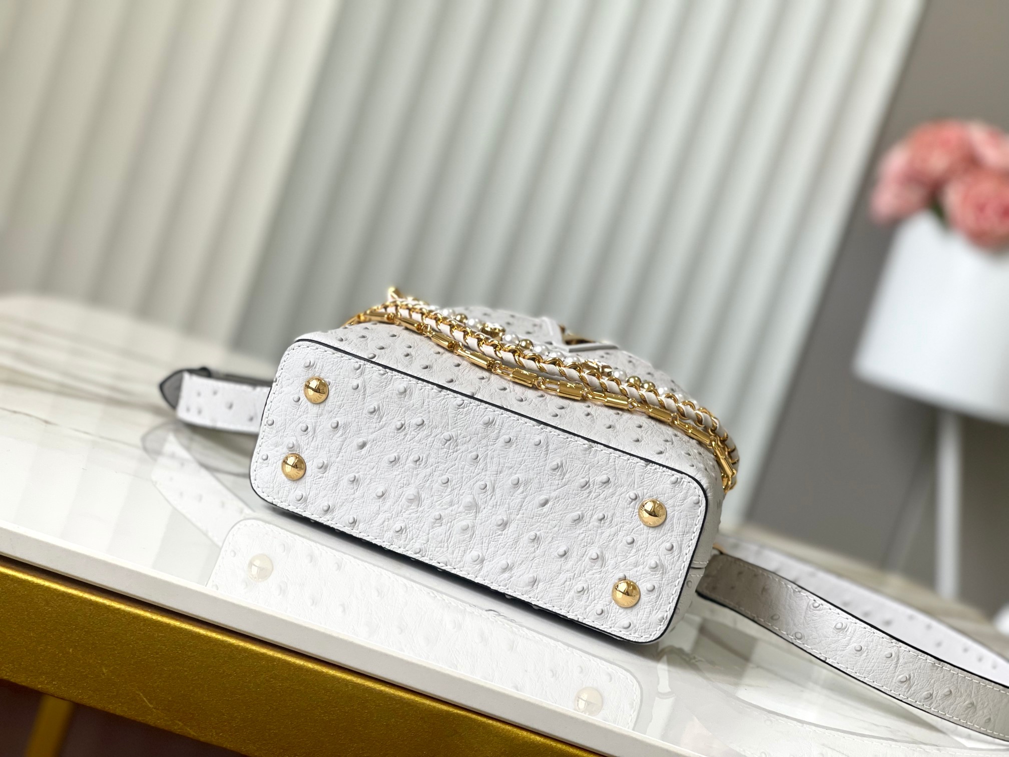  新品🔸特级精品🔸动态芯片🔸M11908/M48865灰鸵鸟珍珠三合一链条款🔸本款Capucines手袋