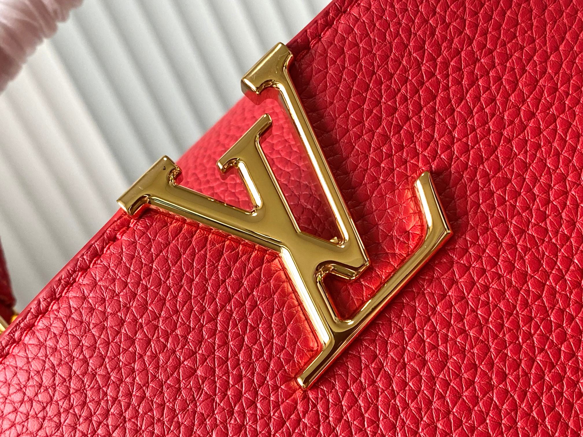 🔸特级精品🔸动态芯片🔸M12936/M48865红色圆花环扣款✨本款Capucines 手袋取材柔韧Ta