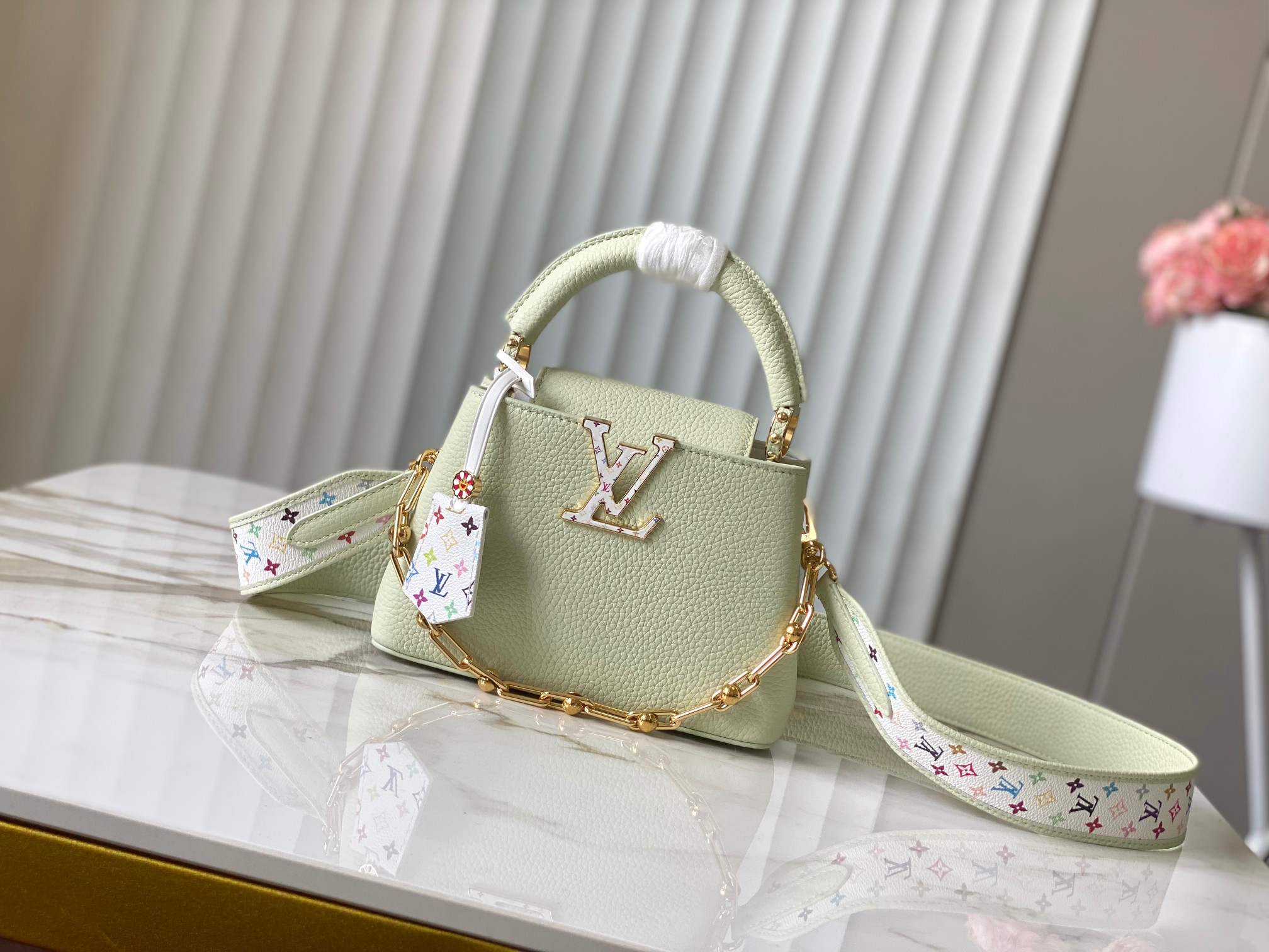 🔸特级精品🔸动态芯片🔸M14101/M48865浅绿三彩限定款💚本款 Capucines迷你手袋选用Ta