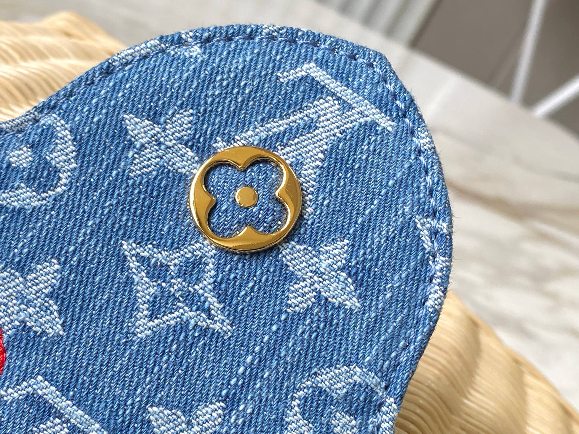 ⭐️正品原料🔹特级精品🔹动态芯片🔹LV X TM CAPUCINES 手袋🔹M14295/M48865黑