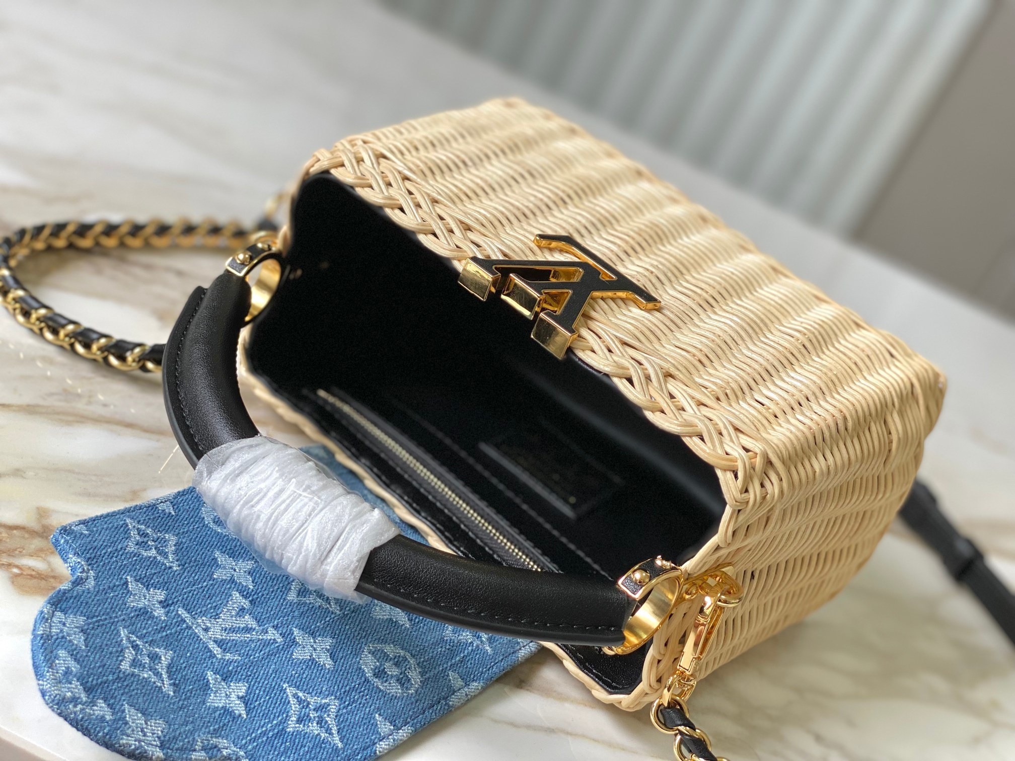⭐️正品原料🔹特级精品🔹动态芯片🔹LV X TM CAPUCINES 手袋🔹M14295/M48865黑