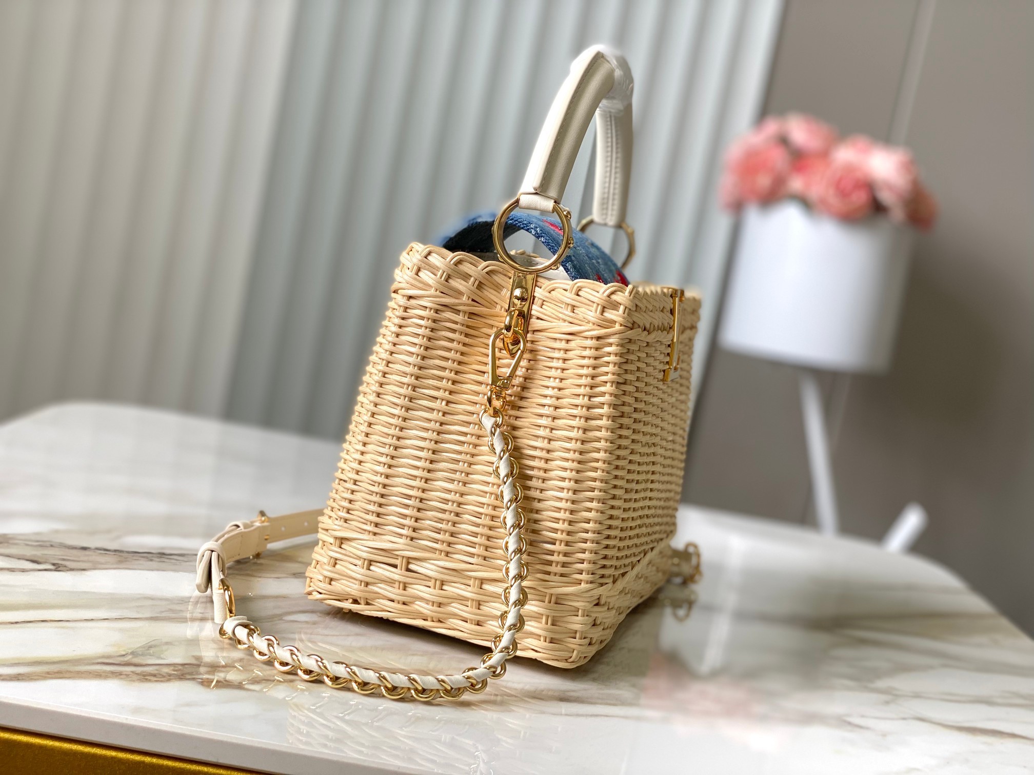 ⭐️正品原料🔹特级精品🔹动态芯片🔹LV X TM CAPUCINES 手袋🔹M14295/M48865白