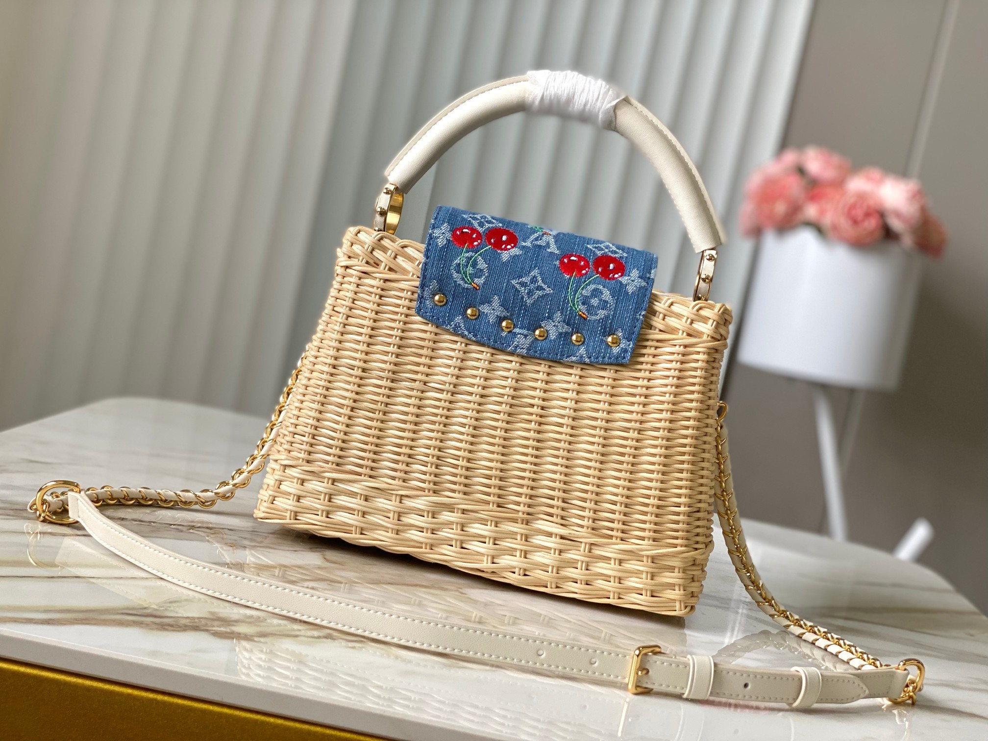 ⭐️正品原料🔹特级精品🔹动态芯片🔹LV X TM CAPUCINES 手袋🔹M14295/M48865白