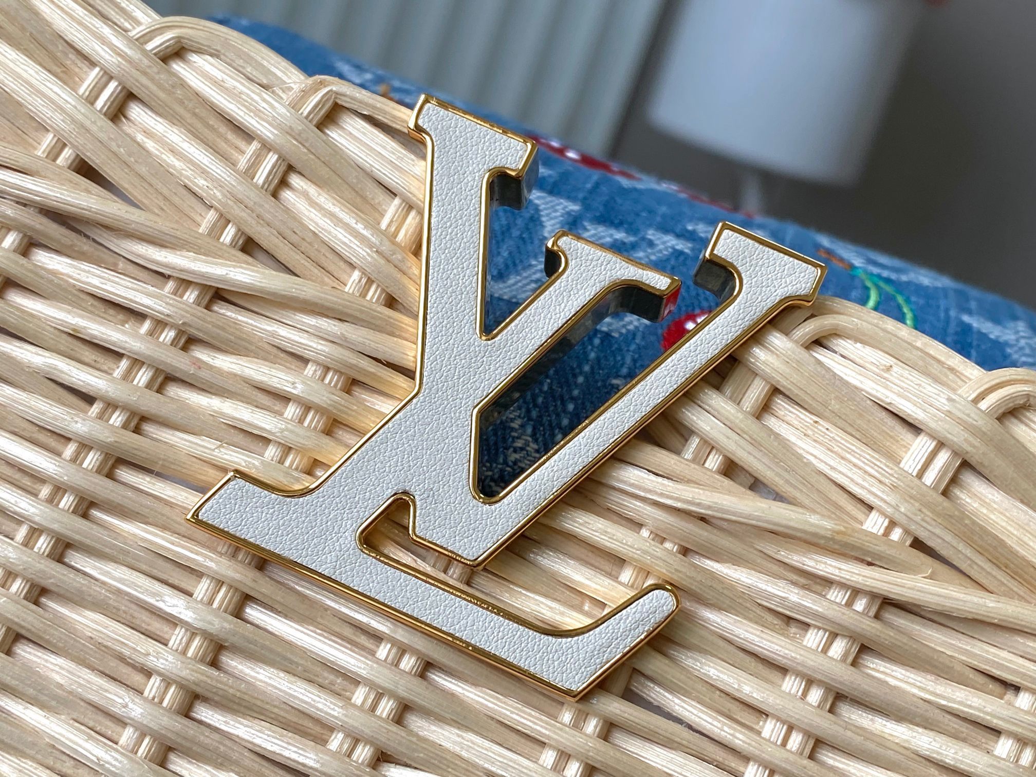 ⭐️正品原料🔹特级精品🔹动态芯片🔹LV X TM CAPUCINES 手袋🔹M14295/M48865白