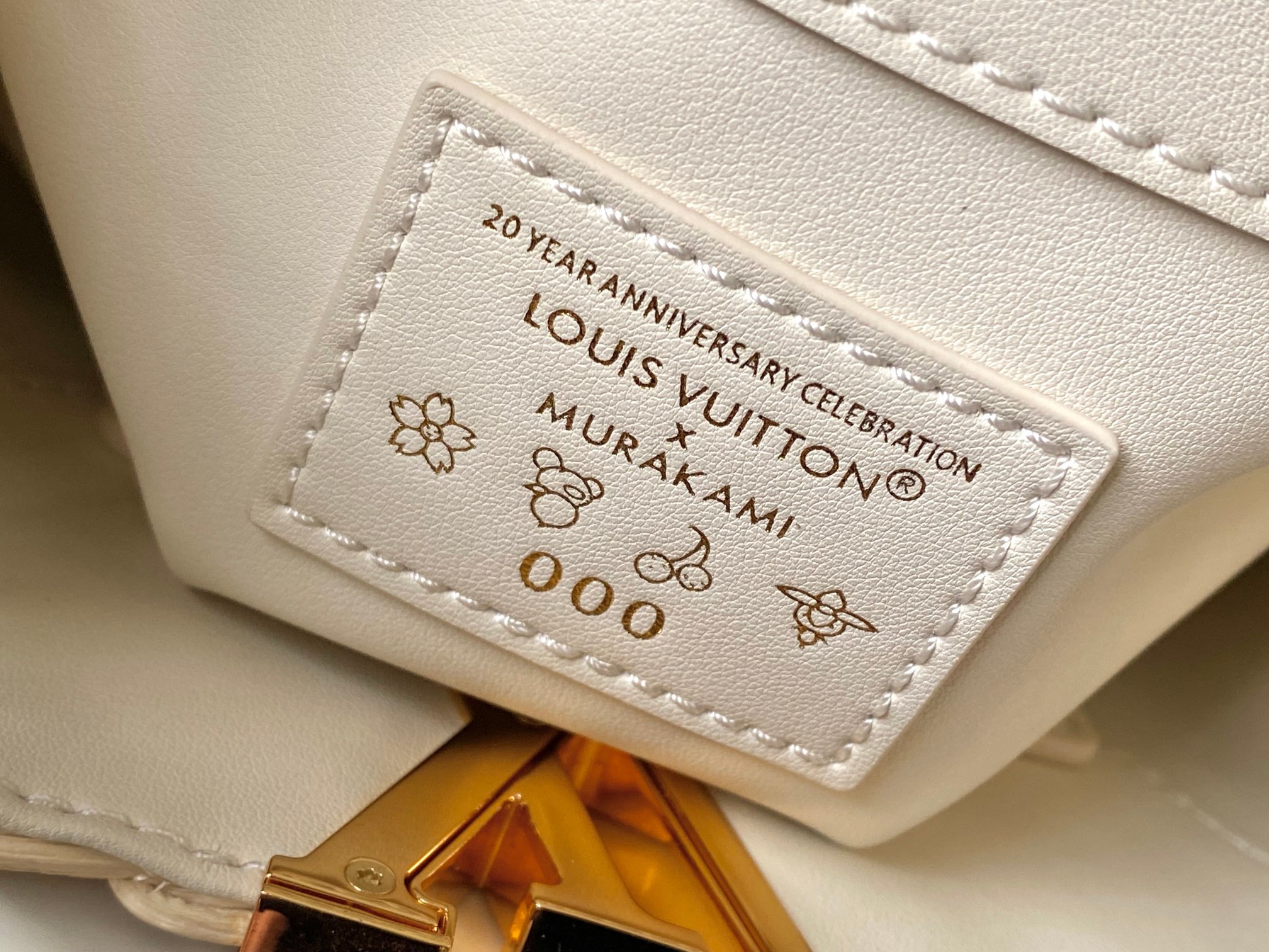 ⭐️正品原料🔹特级精品🔹动态芯片🔹LV X TM CAPUCINES 手袋🔹M14295/M48865白