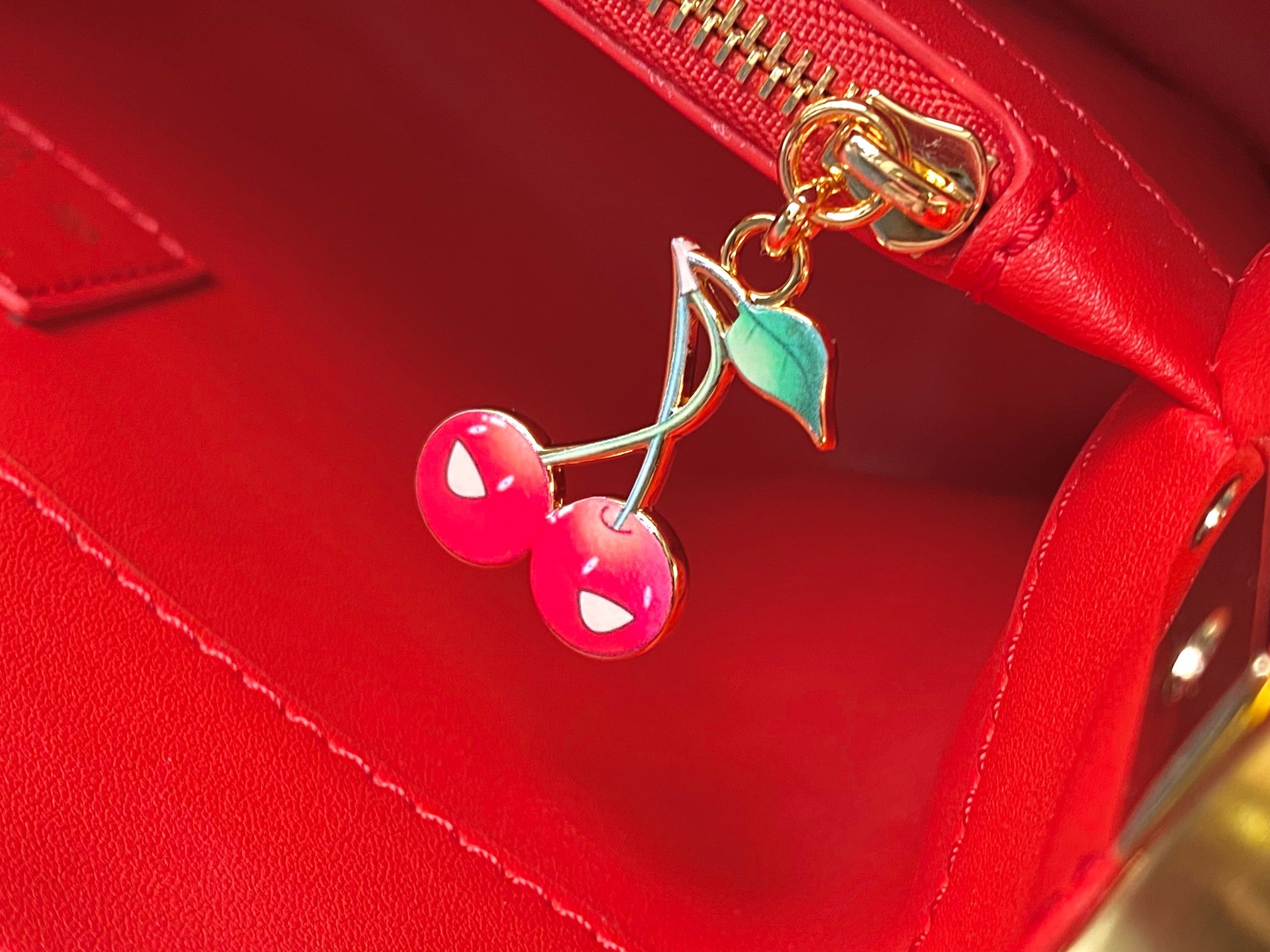 ⭐️正品原料🔹特级精品🔹动态芯片🔹LV X TM CAPUCINES 手袋🔹M14295/M48865红