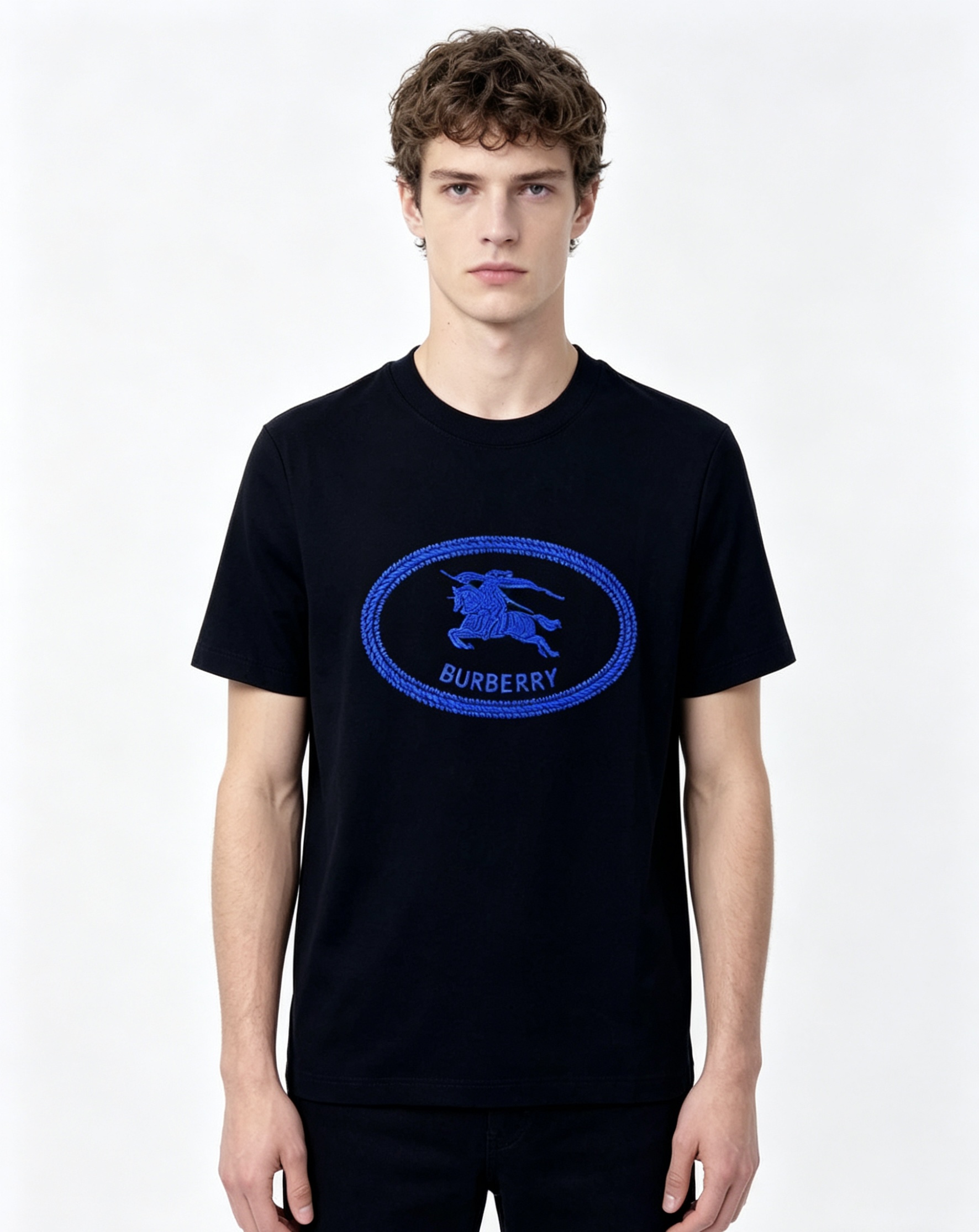 NO:773621,.Burberry..2026 spring and summer new fashion round neck short-sleeved advanced customization versatile style!  It is more practical and can be easily controlled by anyone. It is made of modal spandex fabric and has a luxurious classic brand logo design. It is very classy and a must-buy for those who know the goods!  The tailoring is slim fit. It is very delicate, shows aura, and highlights the sophistication of men. This is unique. It is just right for slim fit and the upper body effect is very good. Size s-xxL. s wears 175/,, burberry, T-shirt,19860909.巴宝莉..2026春夏新品时尚圆领短袖高级定制百搭款式！更有实用感 任何人都可以轻松驾驭 采用莫代尔氨纶面料制作,奢华经典品牌logo设计,b非常显档次懂货的必须入！版型剪裁属于修身款 非常精致,显气场,又会凸显男士的精致,这就是独到之处,恰到好处的修身,上身效果非常赞.尺码s-xxL.s穿175/,,burberry,T-shirt,,Men's clothing