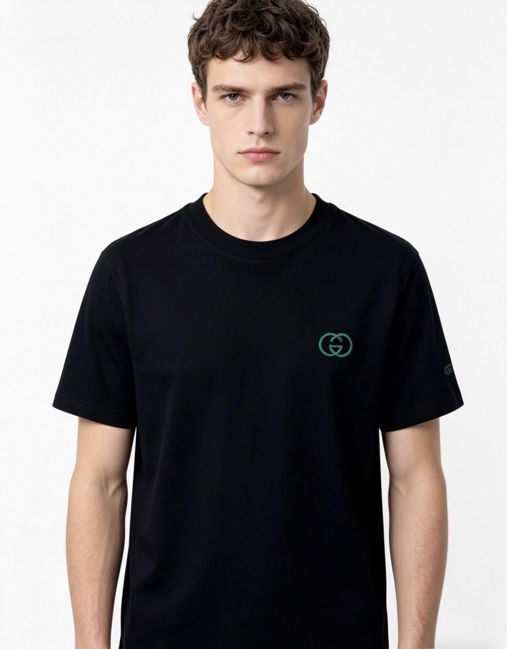 NO:773626,.Gucci..2026 spring and summer new fashion round neck short-sleeved advanced customization versatile style!  It is more practical and can be easily controlled by anyone. It is made of modal spandex fabric and has a luxurious classic brand logo design. It is very classy and a must-buy for those who know the goods!  The tailoring is slim fit. It is very delicate, shows aura, and highlights the sophistication of men. This is unique. It is just right for slim fit and the upper body effect is very good. Size s-xxL. s wears 175/,, gucci, T-shirt,19860909.Gucci..2026春夏新品时尚圆领短袖高级定制百搭款式！更有实用感 任何人都可以轻松驾驭 采用莫代尔氨纶面料制作,奢华经典品牌logo设计,b非常显档次懂货的必须入！版型剪裁属于修身款 非常精致,显气场,又会凸显男士的精致,这就是独到之处,恰到好处的修身,上身效果非常赞.尺码s-xxL.s穿175/,,gucci,T-shirt,,Men's clothing