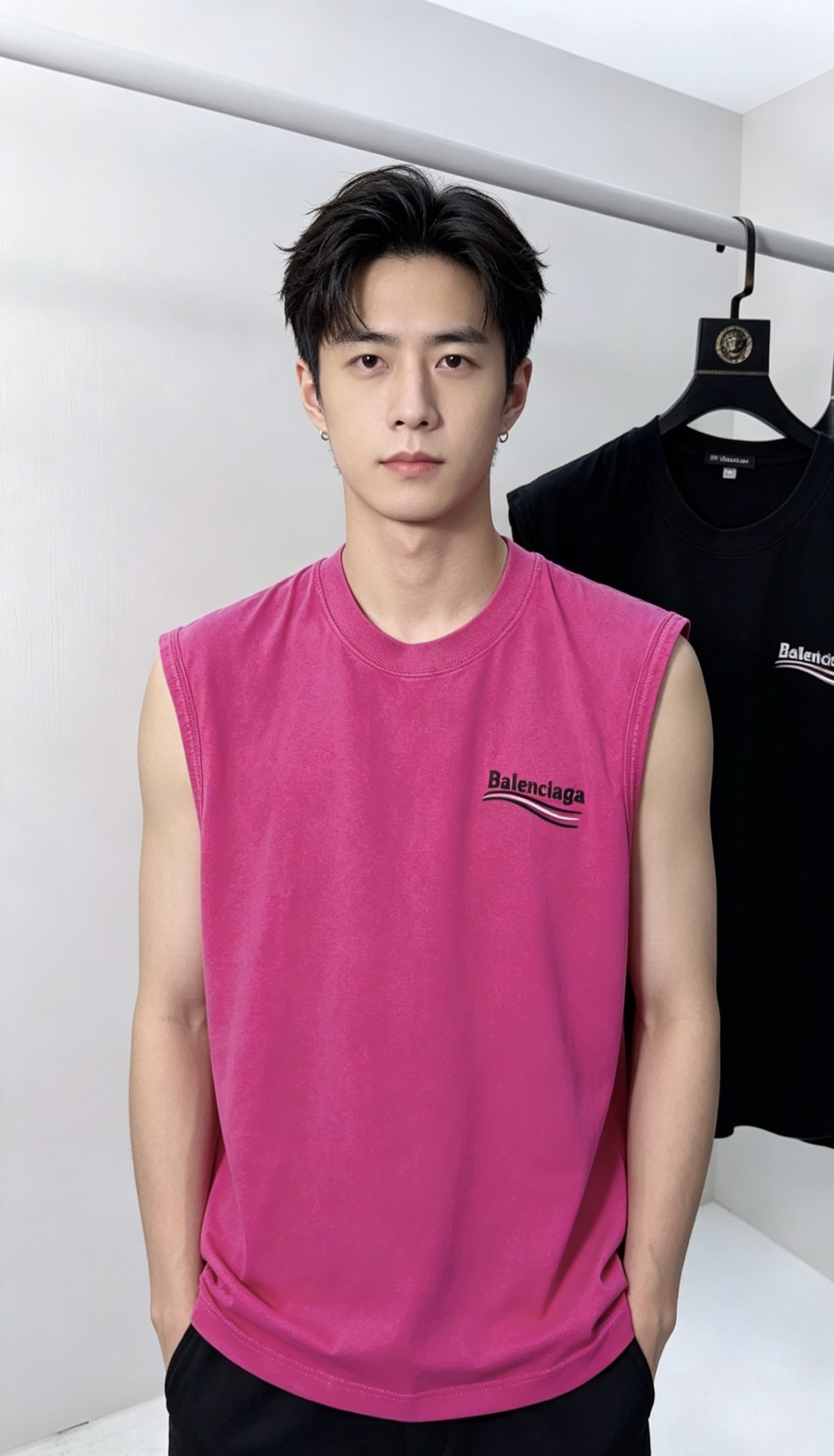 NO:842605,.Balenciaga. 2026 spring and summer new fashion vest short-sleeve. Advanced customization and versatile style!  It is more practical and can be easily controlled by anyone. It is made of pure cotton fabric and has a luxurious classic brand logo design. 2 is very classy and a must-buy for those who know the goods!  The tailoring is a slim fit, very delicate, shows off aura, and highlights the sophistication of men. This is unique. It is just right for slim fit, and the upper body effect is very good. Size s-xxL. Please state your height and weight when placing an order.,, balenciaga, T-shirt,19860909.巴黎世家.2026春夏新品时尚马甲短袖.高级定制百搭款式！更有实用感 任何人都可以轻松驾驭 采用纯棉面料制作,奢华经典品牌logo设计,2非常显档次懂货的必须入！版型剪裁属于修身款 非常精致,显气场,又会凸显男士的精致,这就是独到之处,恰到好处的修身,上身效果非常赞.尺码s-xxL.下单报身高体重.,,balenciaga,T-shirt,,Men's clothing