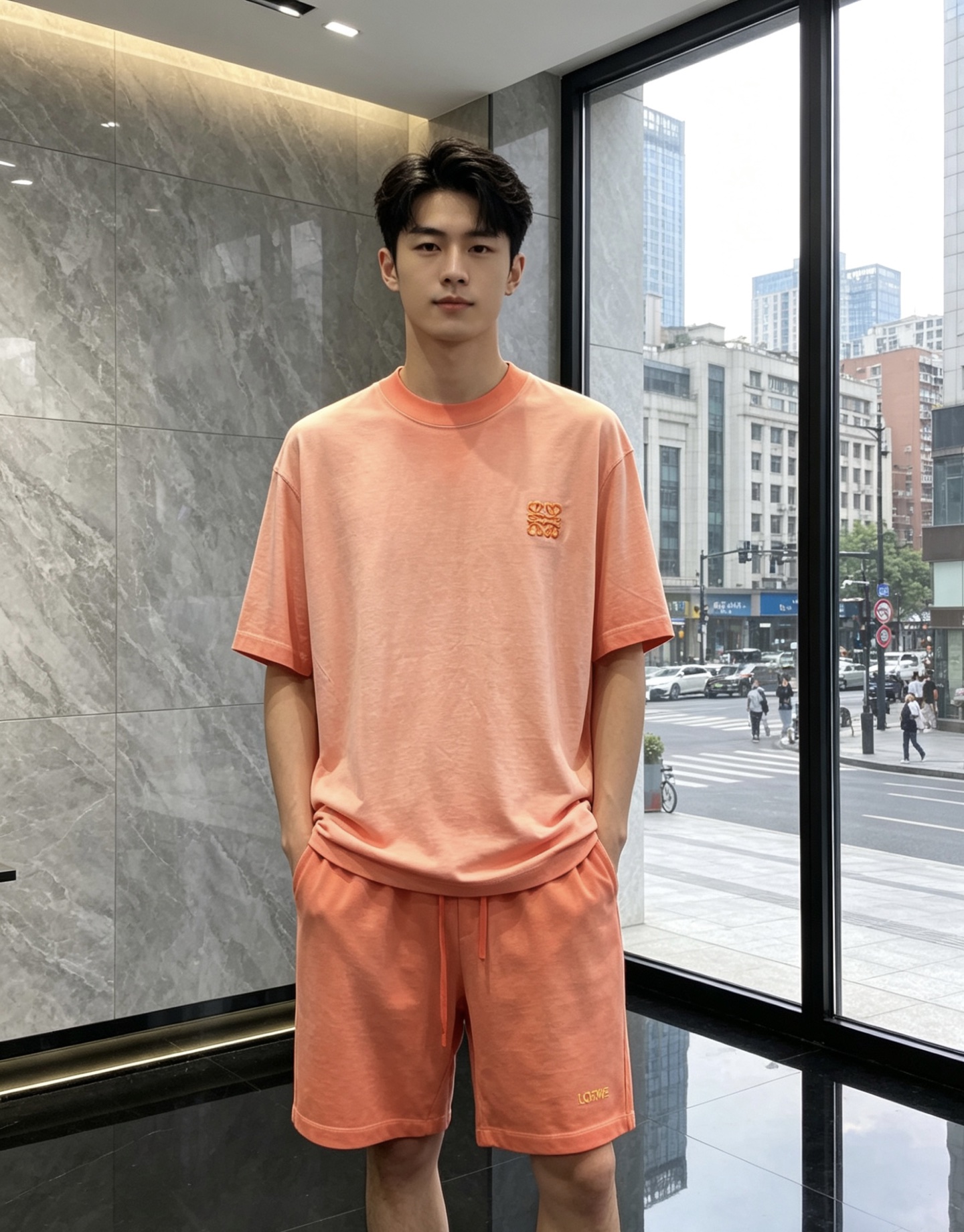 罗意威。2026春夏新品时尚圆领短袖套装。👍高级定制百搭款式！更有实用感 任何人都可以轻松驾驭 采用纯棉
