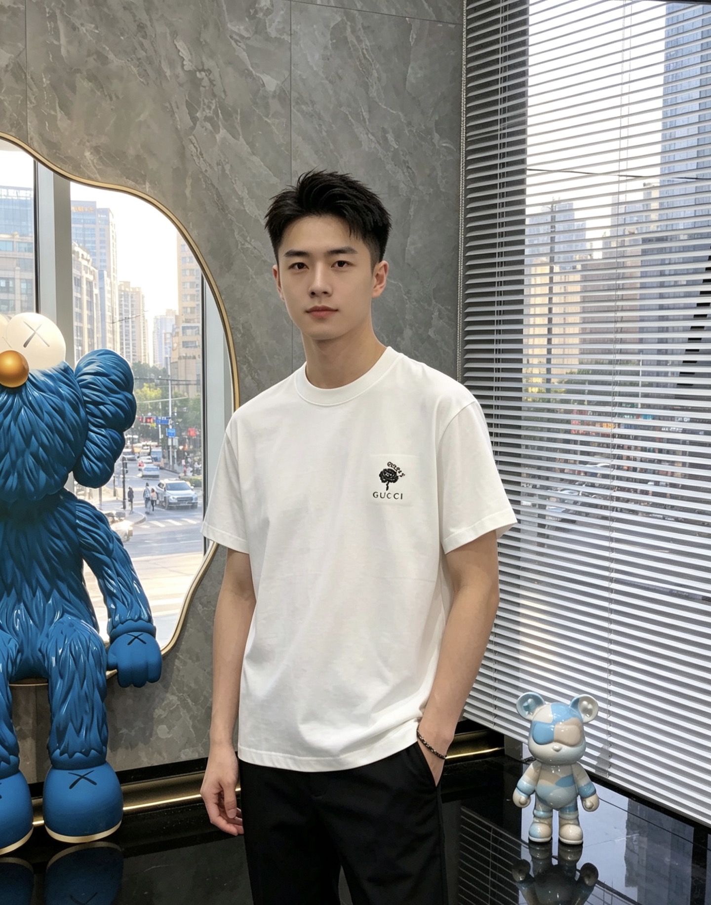 Gucci。🉑️穿200斤。2026春夏新品时尚圆领短袖👍高级定制百搭款式！更有实用感 任何人都可以轻松