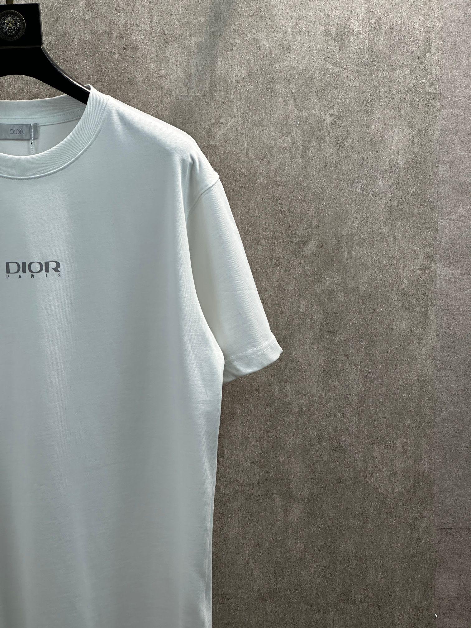 Dior 款式：DIOR迪奥反光印花三角图标圆领短袖 T恤