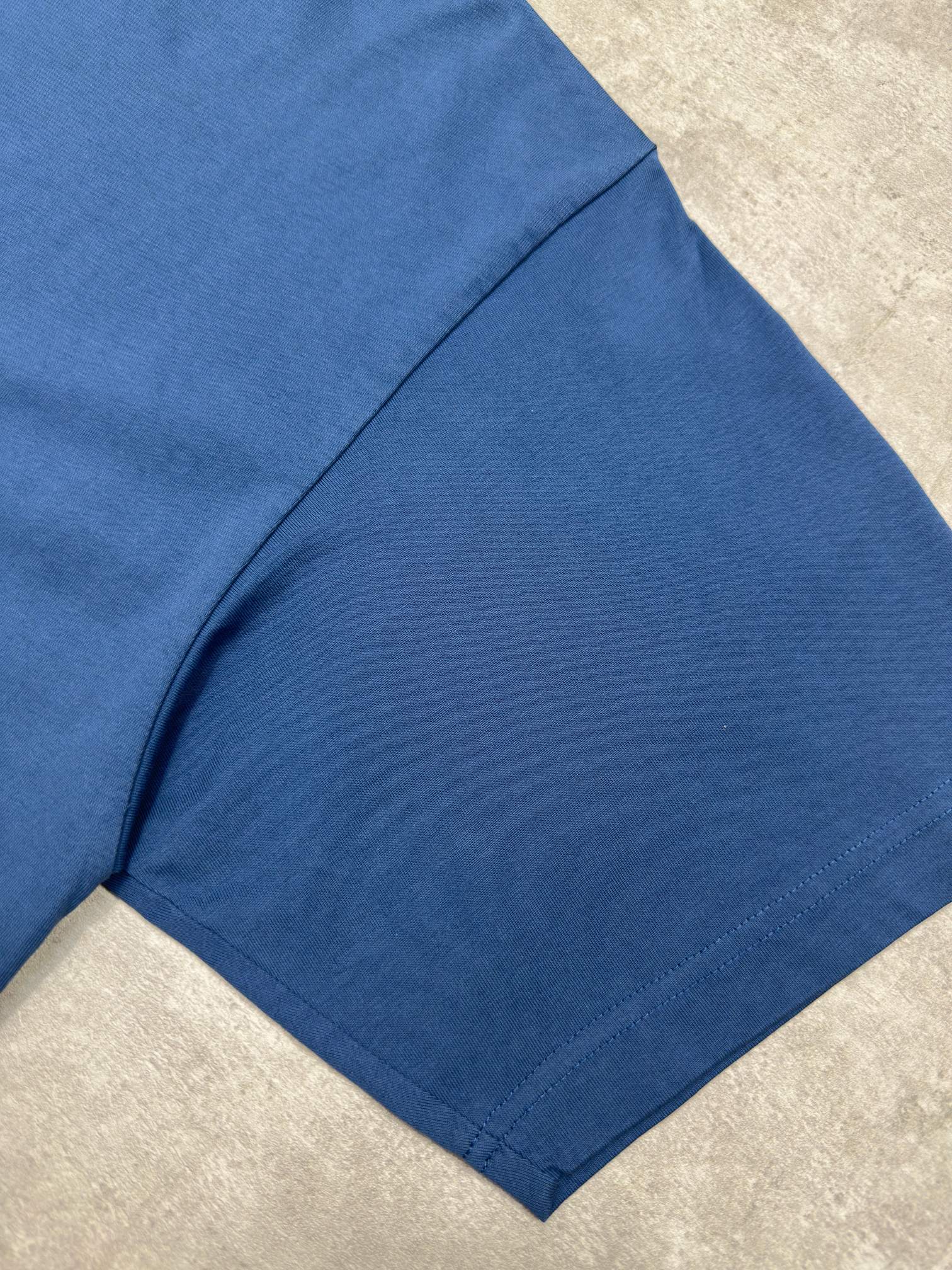 Balenciaga 款式：Balenciaga 巴黎世家 3M图案刺绣圆领短袖T恤