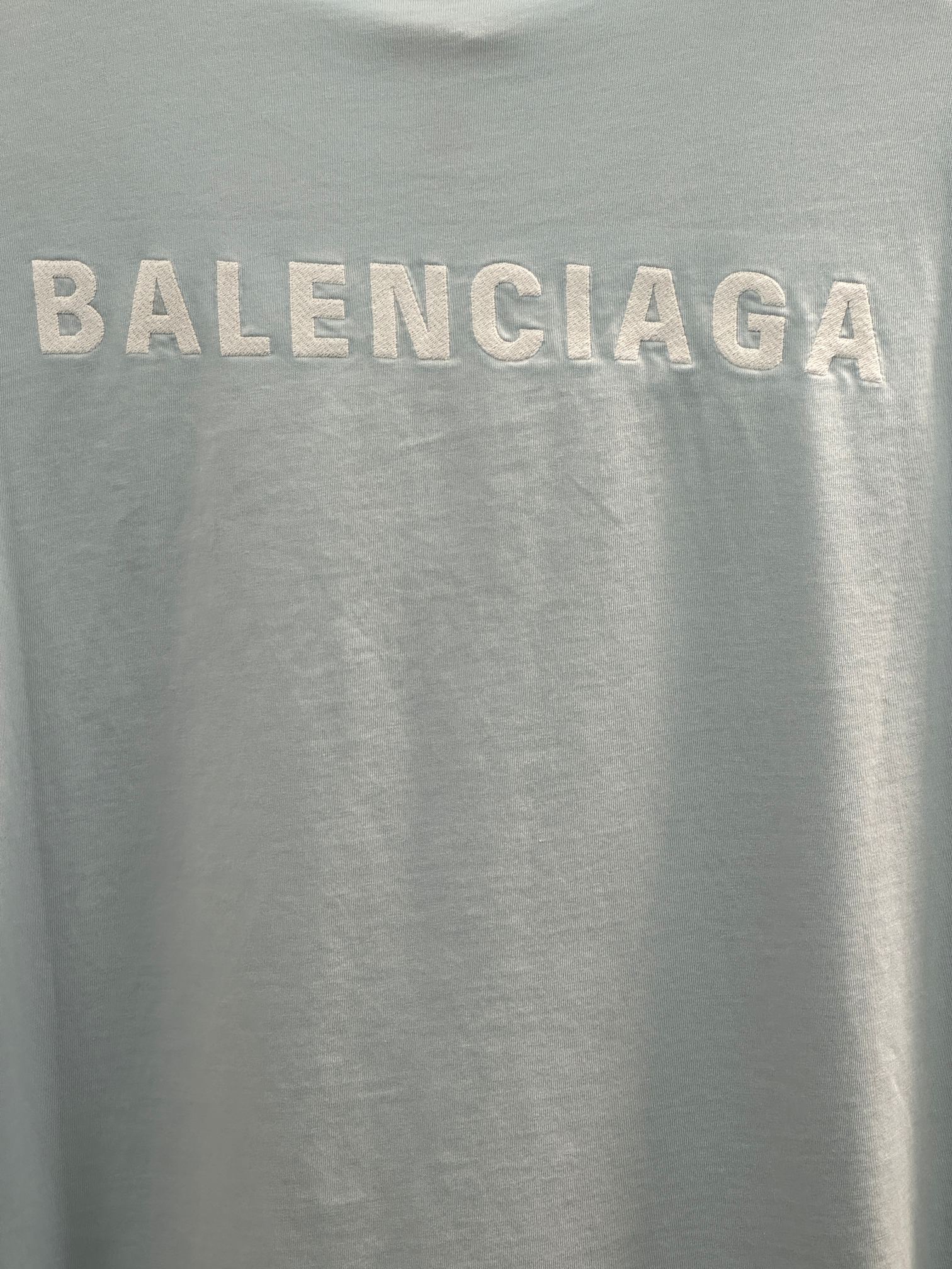 Balenciaga 款式：Balenciaga 巴黎世家 字母刺绣图案圆领短袖T恤