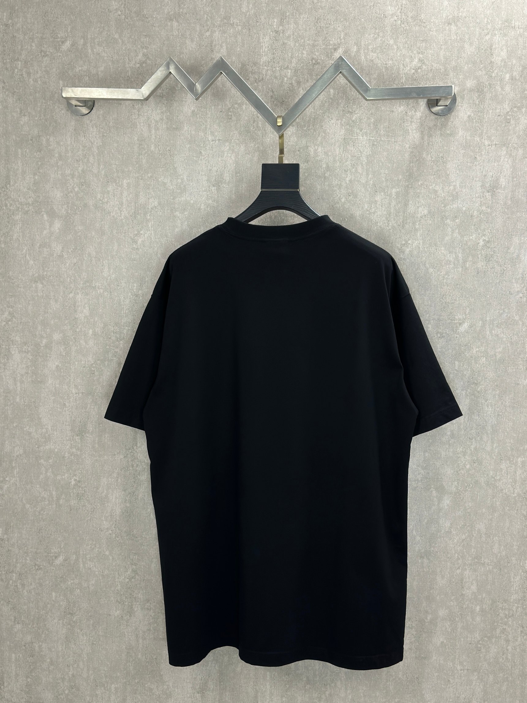 Balenciaga 款式: BALENCIAGA巴黎世家26夏季新品 SACRÉ CŒR短袖T恤