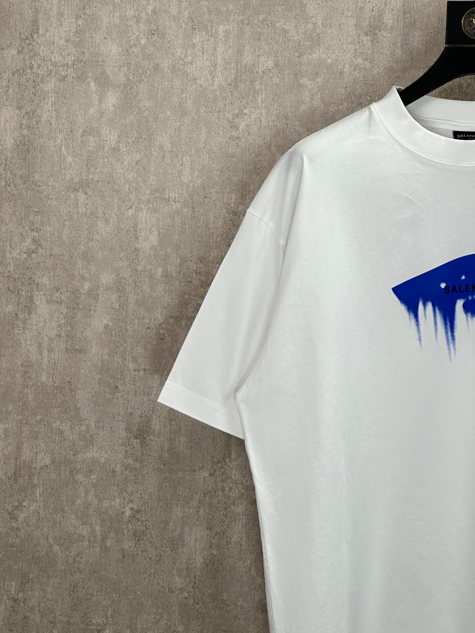 Balenciaga 款式: BALENCIAGA巴黎世家26夏季新品WET BRUSH短袖T恤