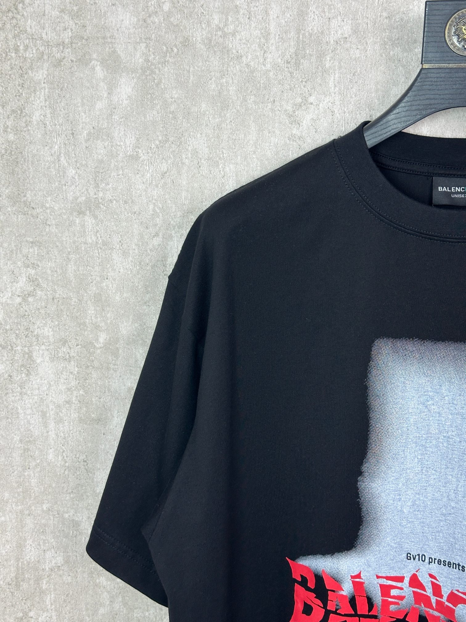 Balenciaga 款式:Balenciaga巴黎世家2026新款断裂字母印花 短袖T恤