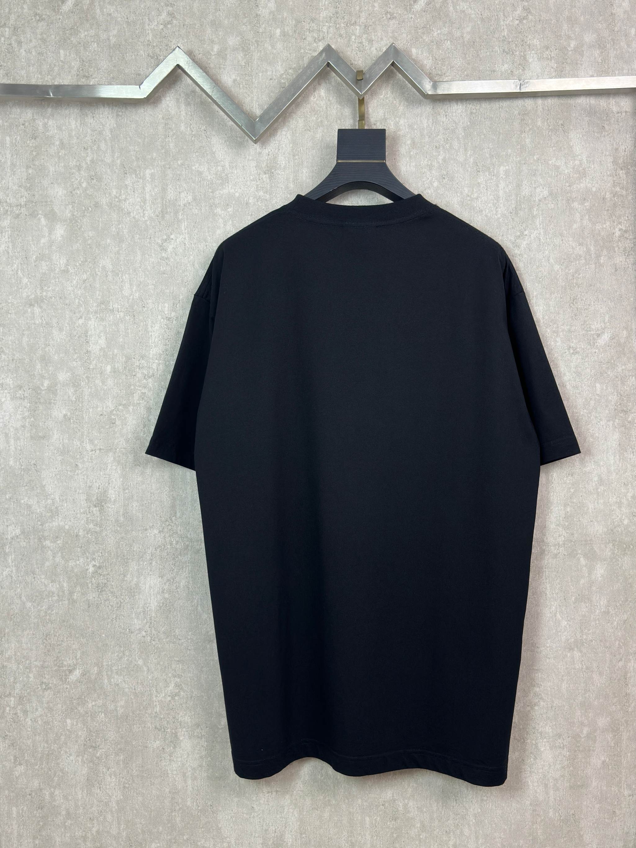 Balenciaga 款式:Balenciaga巴黎世家2026新款断裂字母印花 短袖T恤