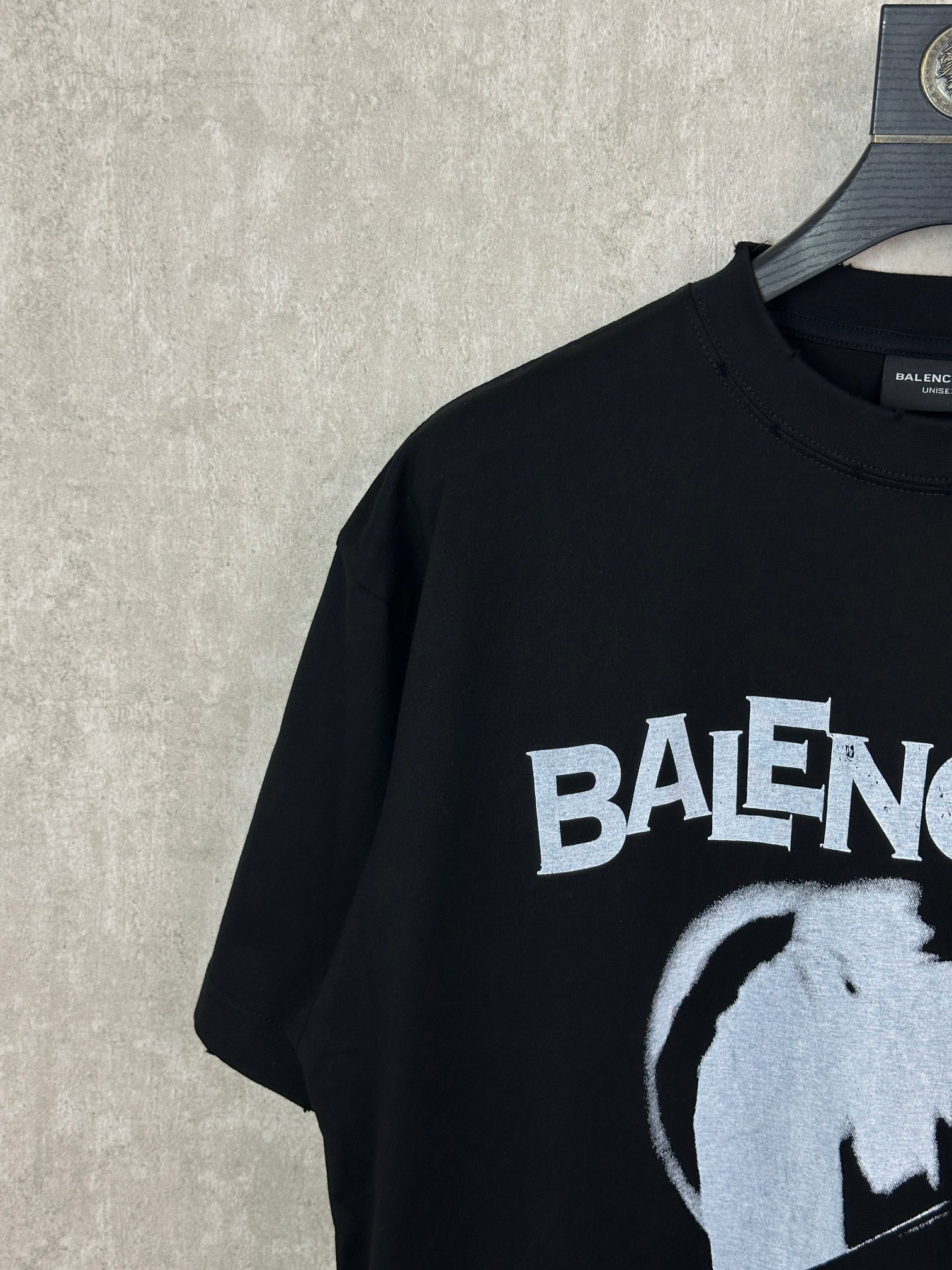 Balenciaga 款式:Balenciaga巴黎世家2026新款暗黑系列立体人物印花 短袖T恤