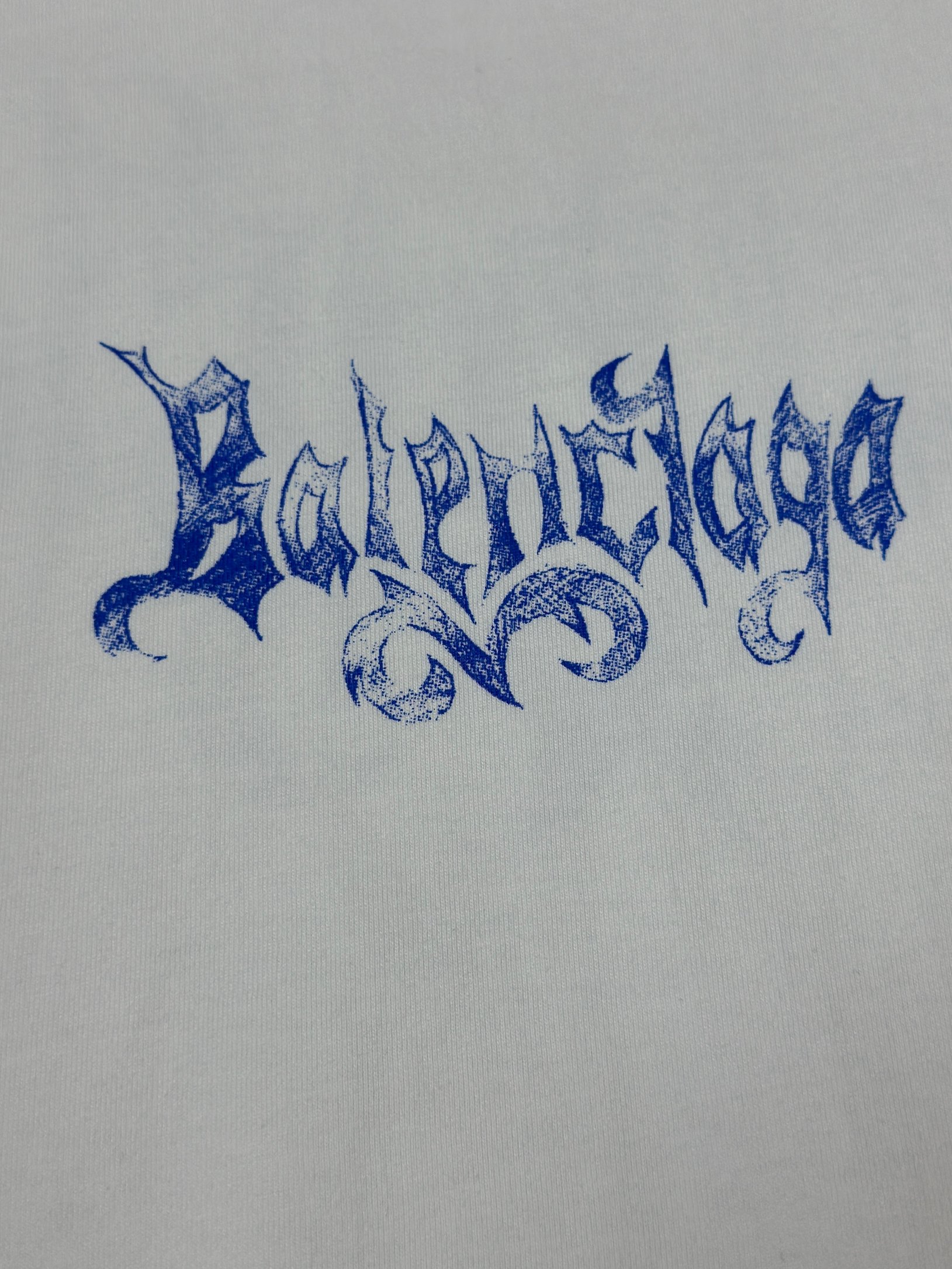 Balenciaga 款式:Balenciaga巴黎世家2026新款哥特字体印花 短袖T恤