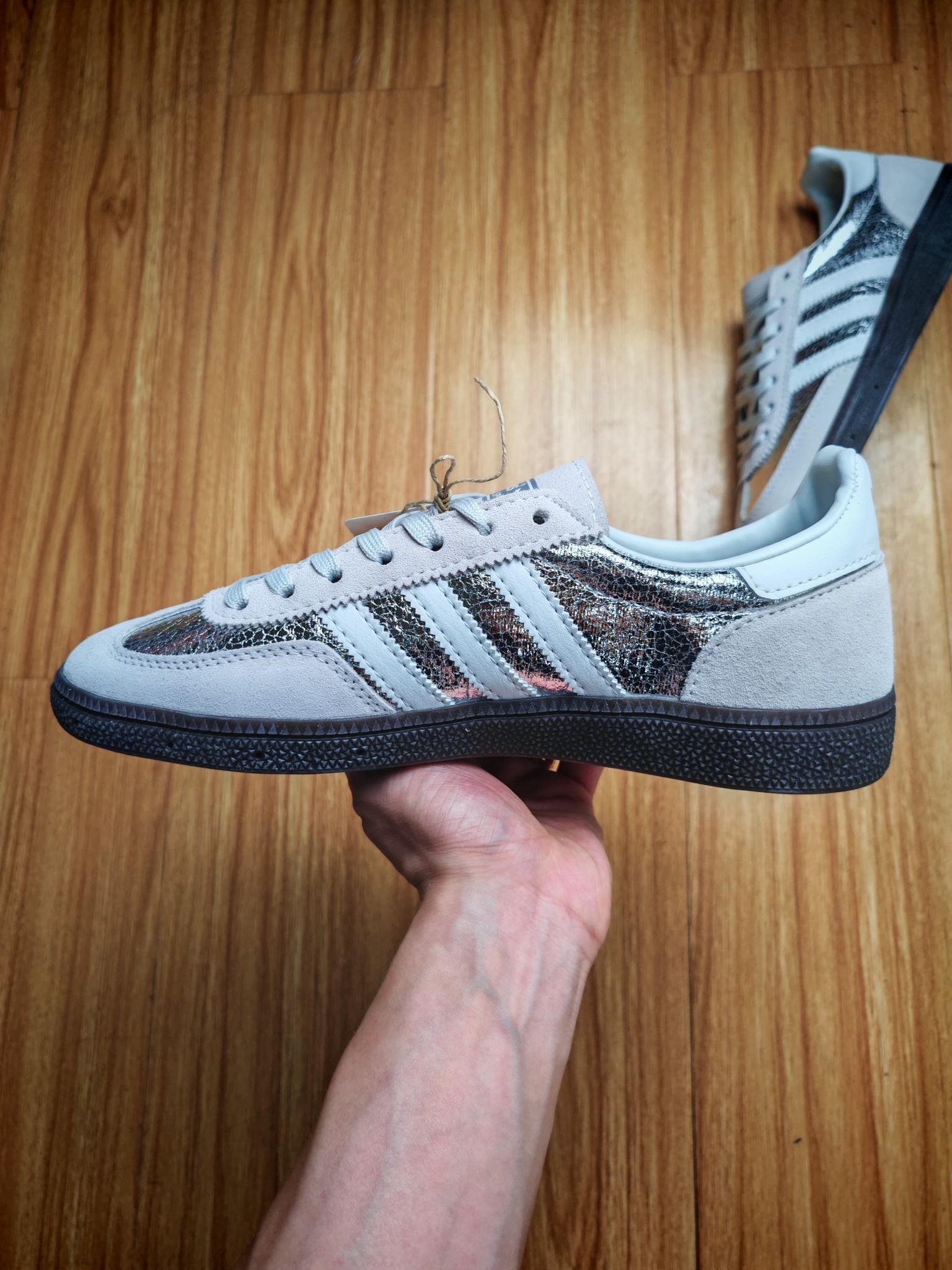 作私 adidas originals HANDBALL SPEZIAL 三叶草德训板鞋 货号 JR6511 ​