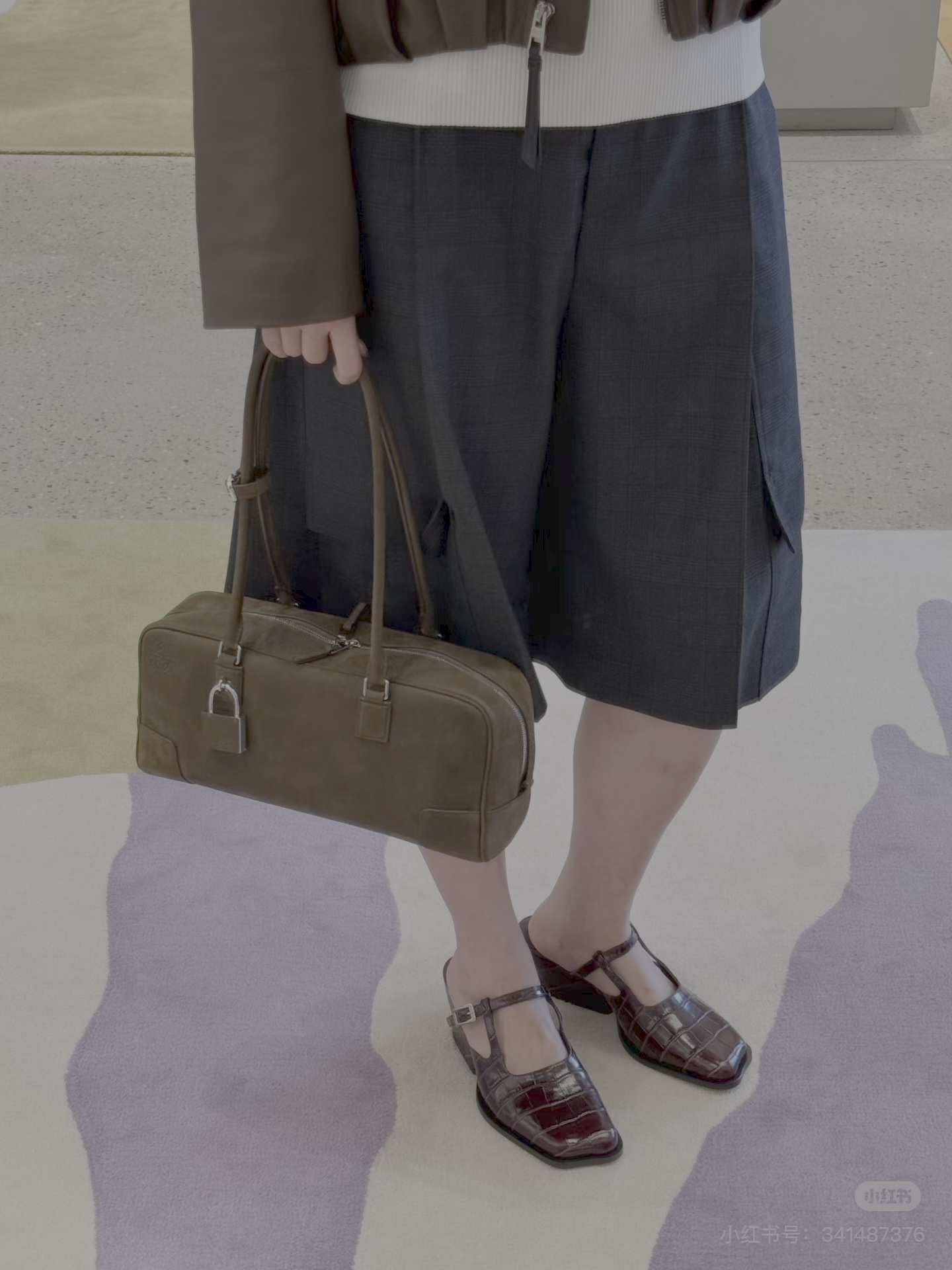 NO:668830,Picture of model's feet, half drag19860909模特上脚图,半拖,Women's Shoes