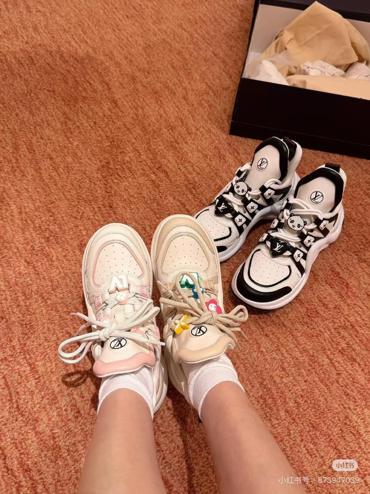 NO:788618,Model's feet pictures, dad shoes19860909模特上脚图,老爹鞋,Women's Shoes