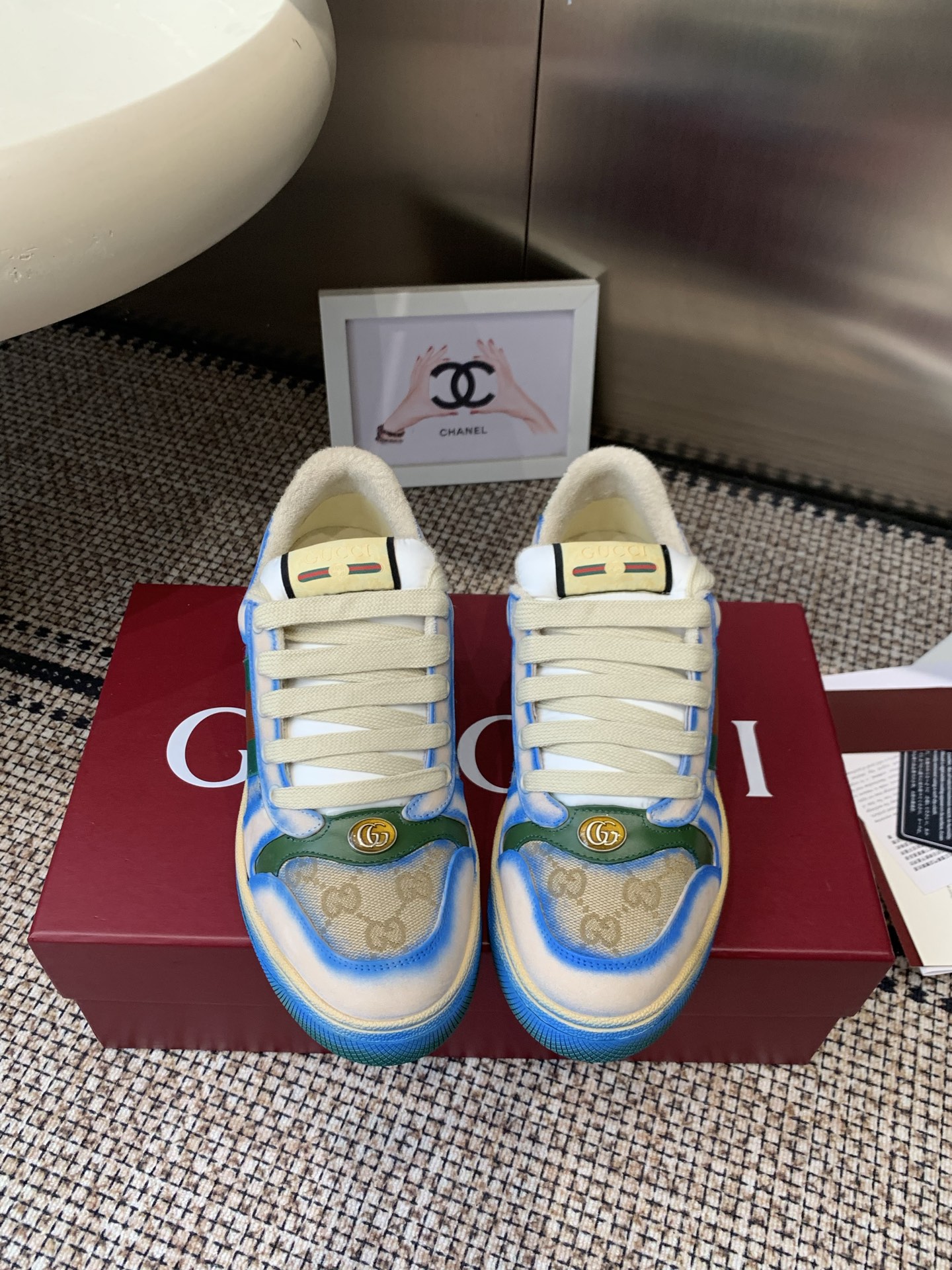 NO:783428,Men's Gucci Gucci 2026s new old and polished couple's small dirty shoes. Classic design, ZP development purchasing agent version - original molded cherry crystal pendant; metal double G crystal cylindrical logo; Gucci original pattern webbing; upper polished cowhide stitched with classic double G cloth fabric, leather incision full oil edge sealing process original custom cowhide color of the upper original towel lining original outsole  Men's size 39-44 (order 45), casual shoes/sports shoes, gucci, gucci, sneakers, cowhide19860909男款 Gucci古驰2026s新款做旧擦色情侣款小脏鞋 经典的设计,ZP开发代购级版本—原版开模樱桃水晶挂饰；金属双G水晶圆柱形标；Gucci原版纹织带； 鞋面擦色牛皮拼接经典双G布面料,皮面切口全油边封口工艺 鞋面原版定制牛皮面色 原版毛巾里 原版大底 尺码男款39-44（45订）,休闲鞋/运动鞋,gucci,gucci,sneakers,cowhide,Women's Shoes