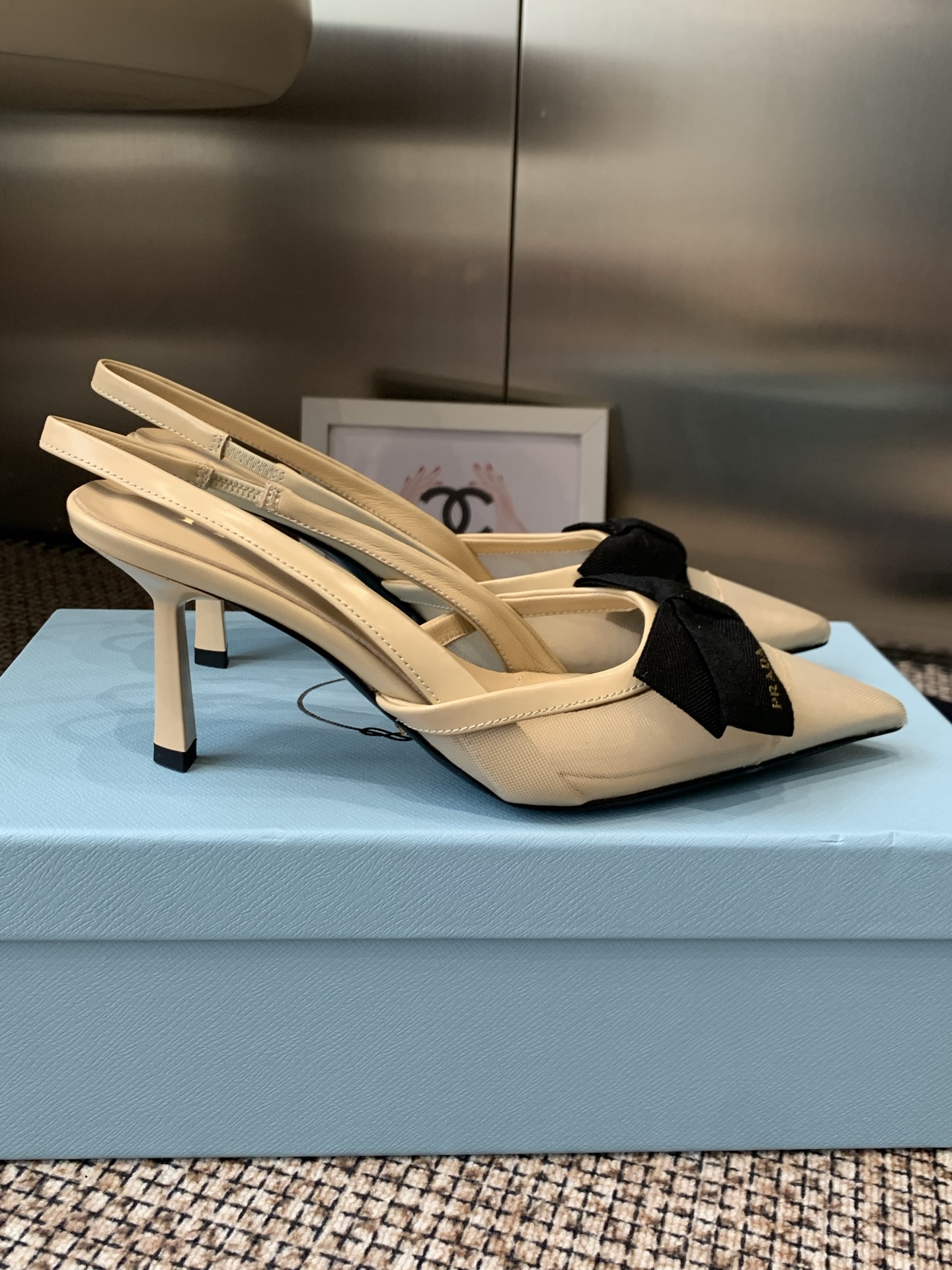Prada Style Black Leather Women's Shoes Lookbook Reference image 2