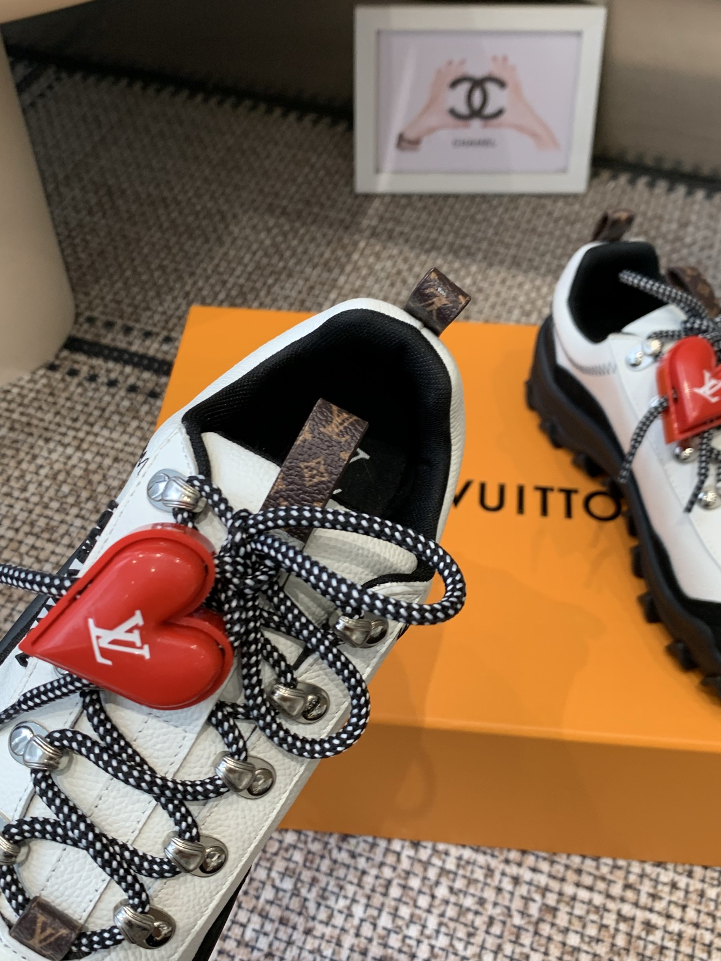Louis Vuitton Sneakers