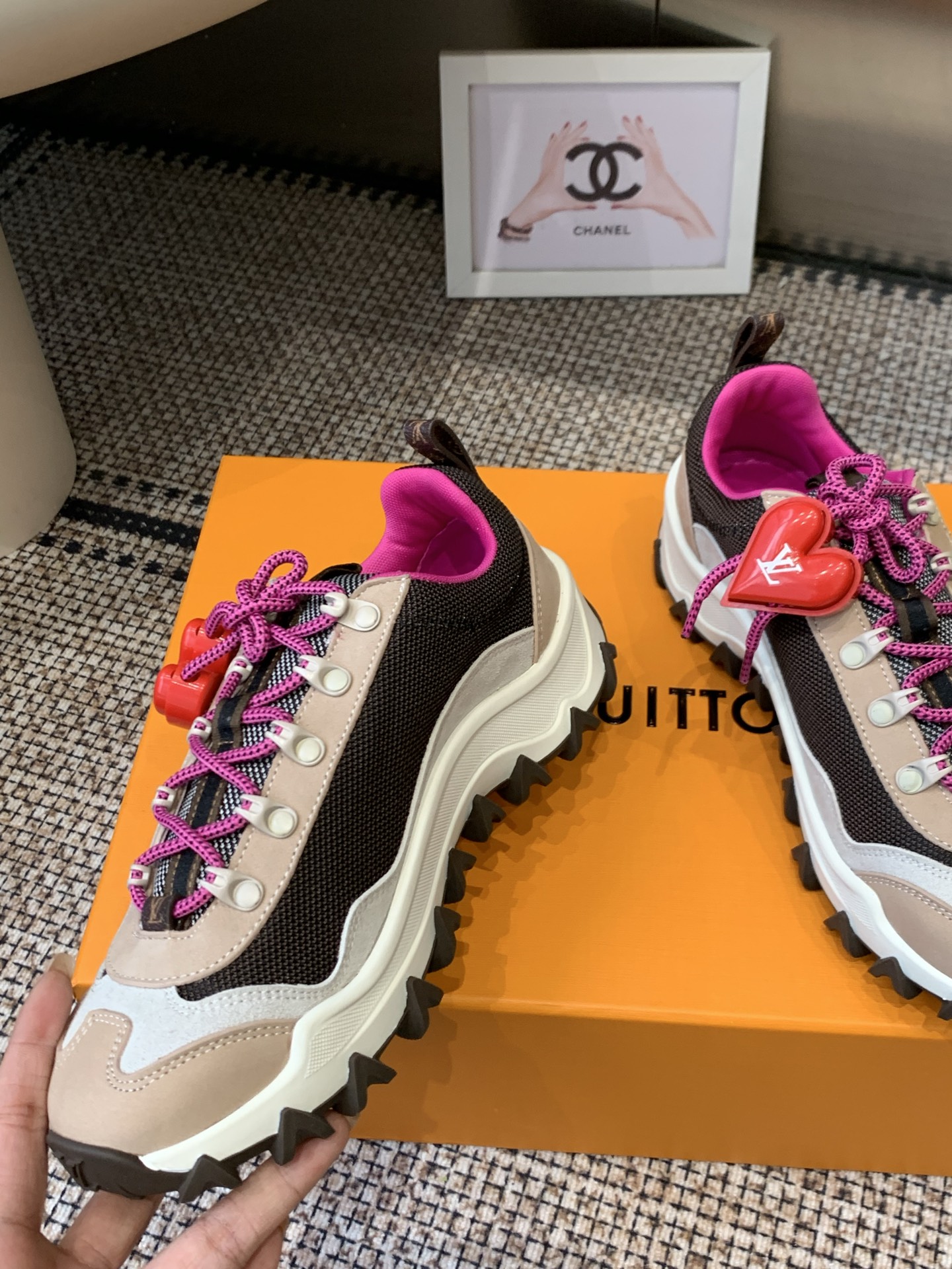 Louis Vuitton Sneakers