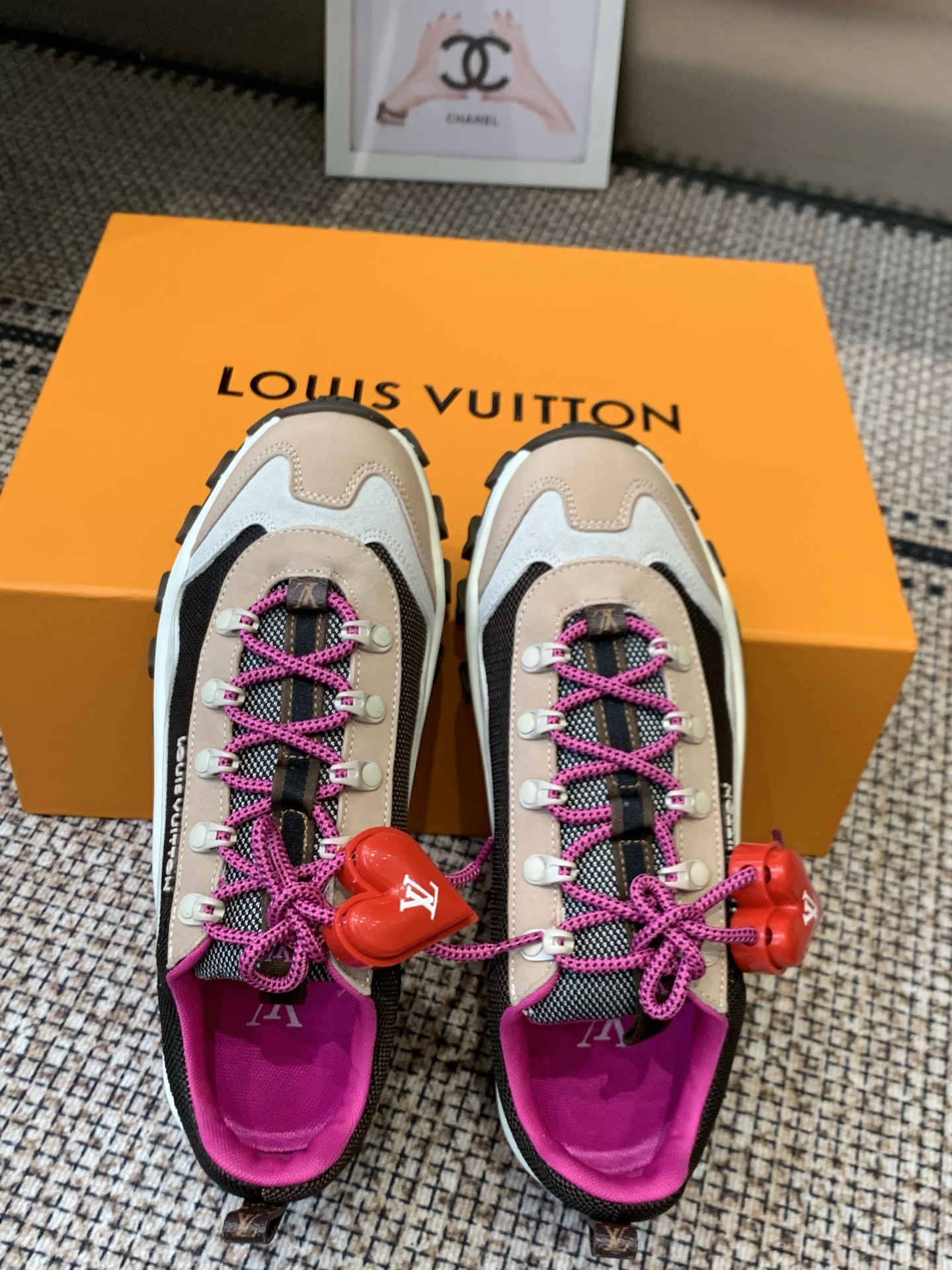 Louis Vuitton Sneakers
