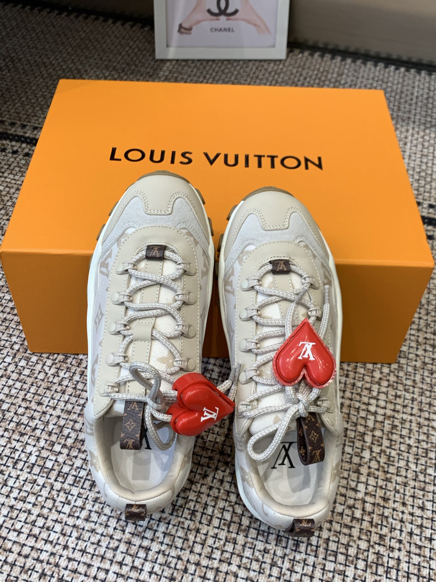 Louis Vuitton Sneakers