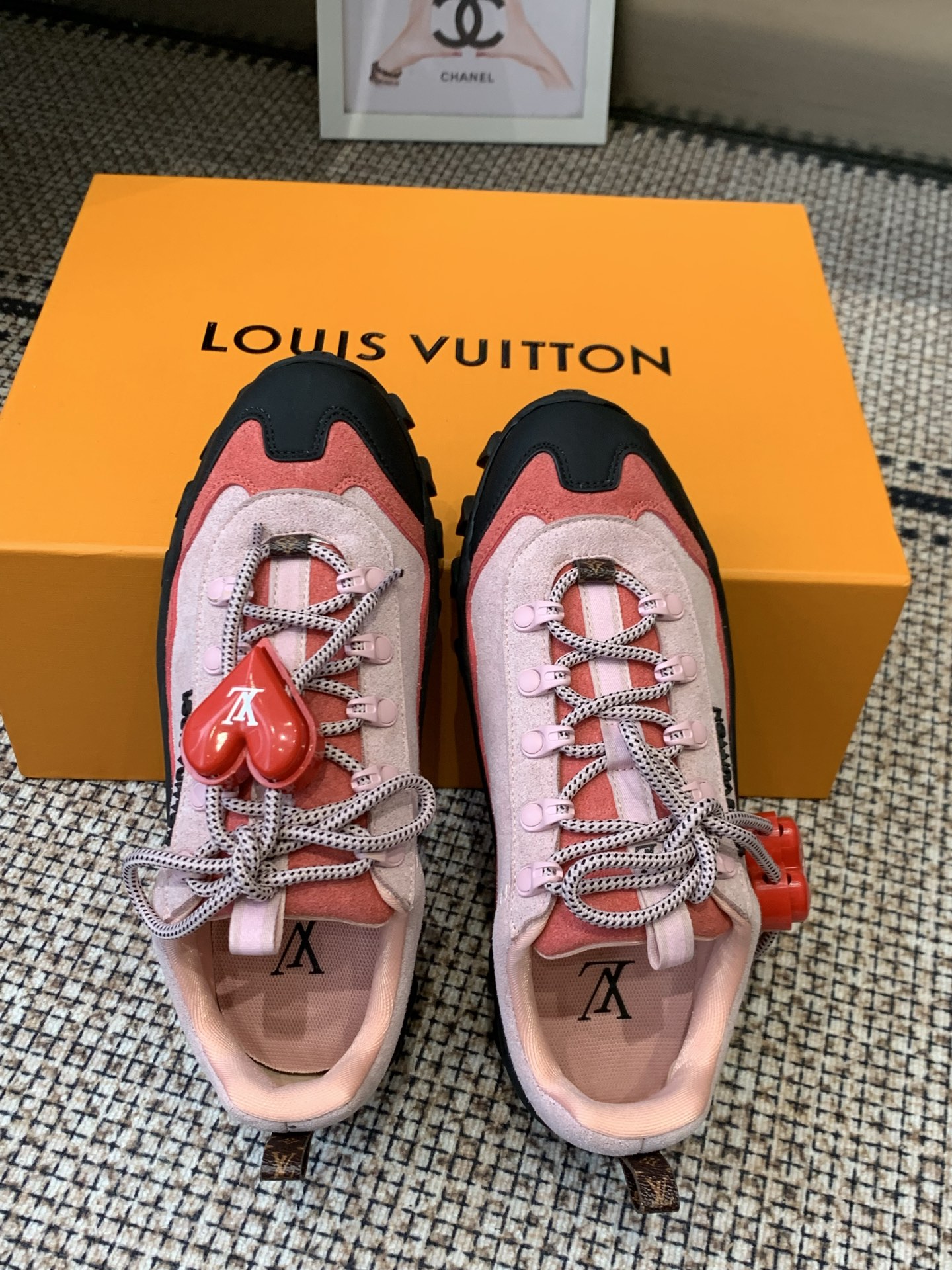 Louis Vuitton Sneakers