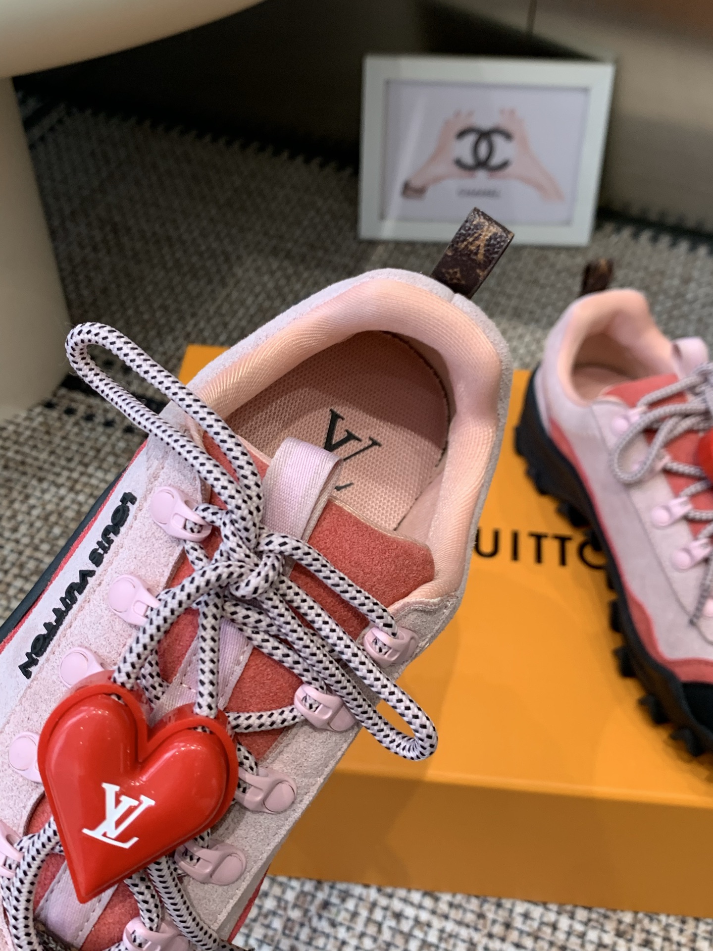 Louis Vuitton Sneakers
