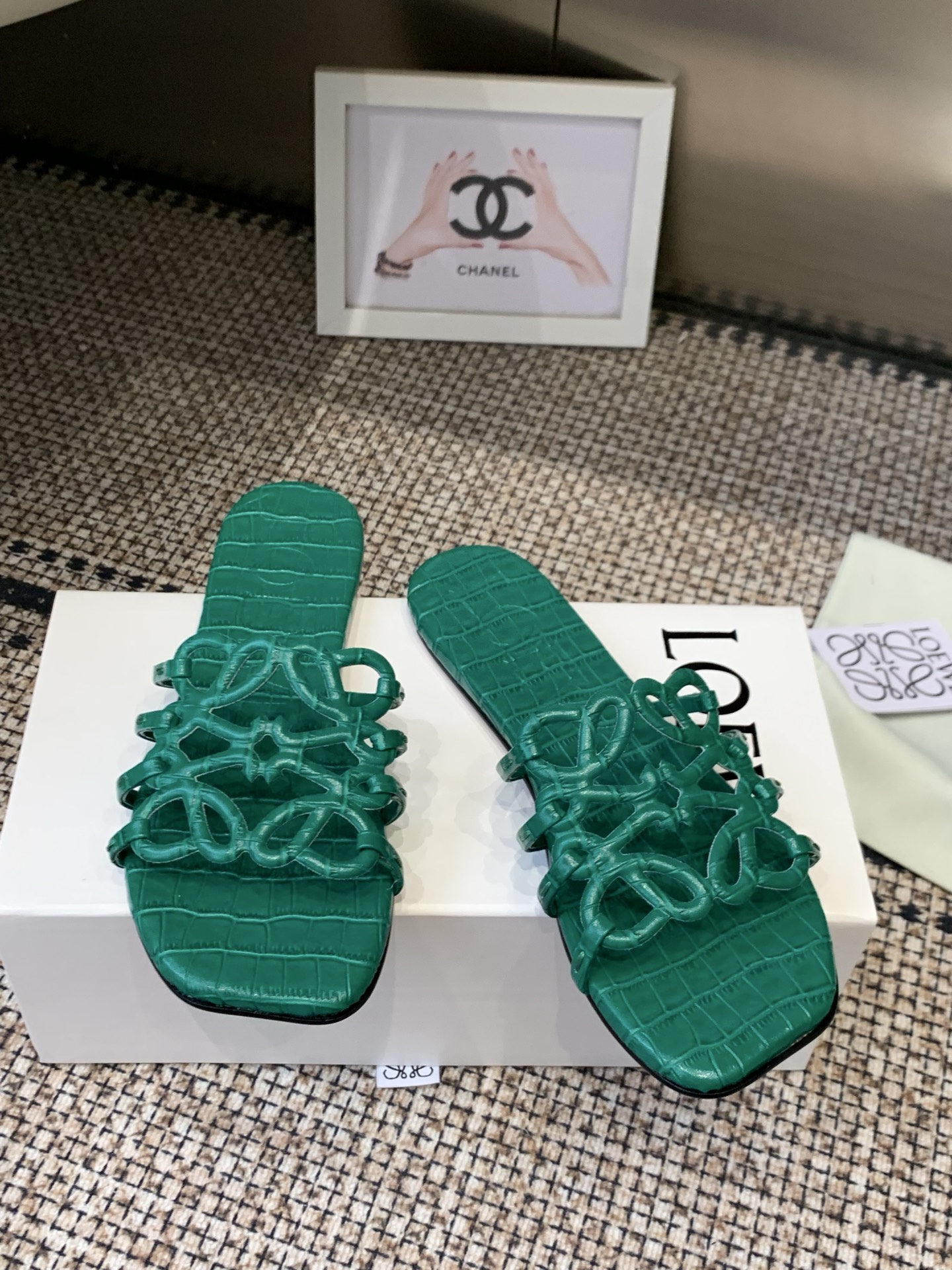 Designer Slides