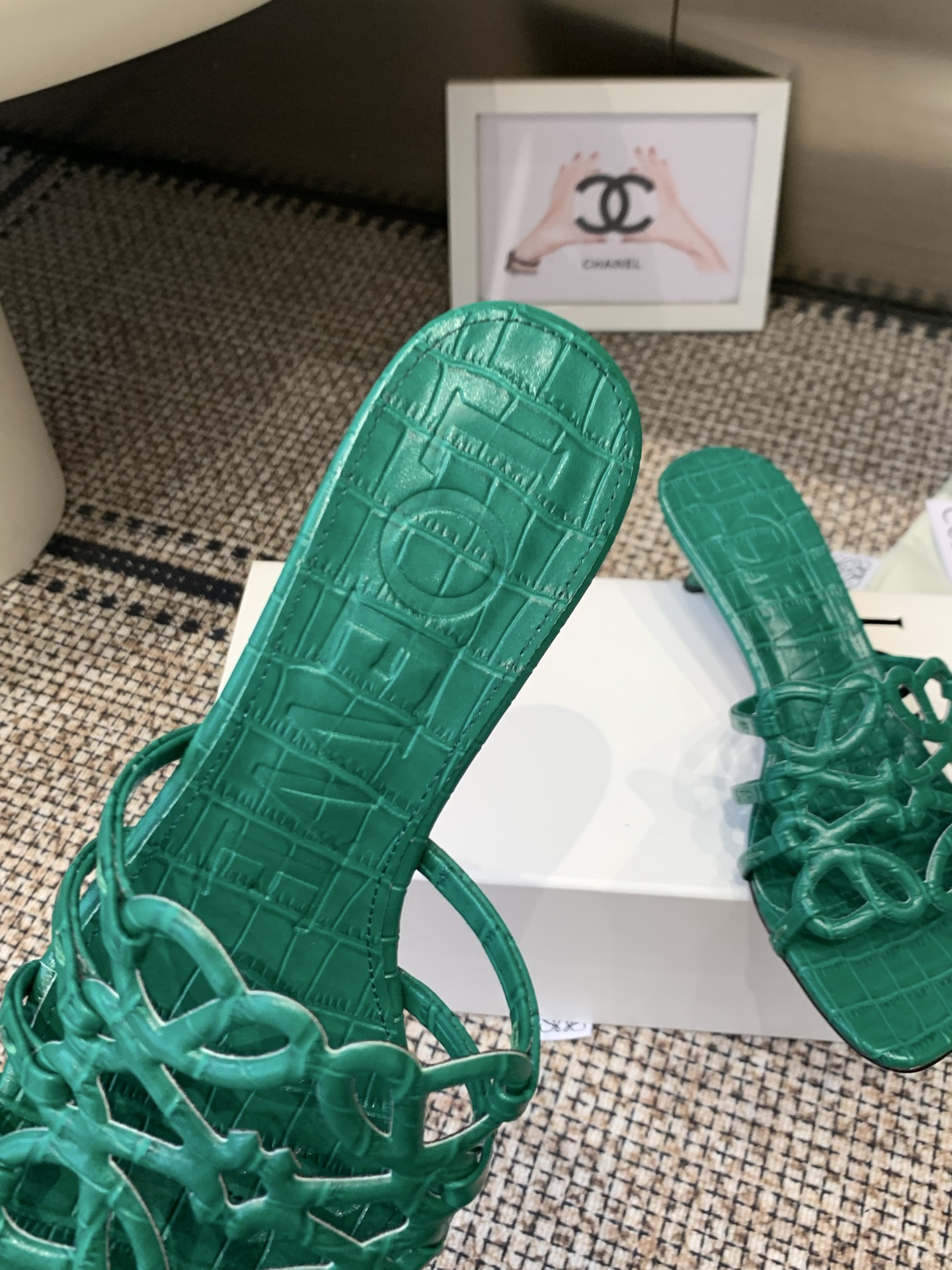 Designer Slides