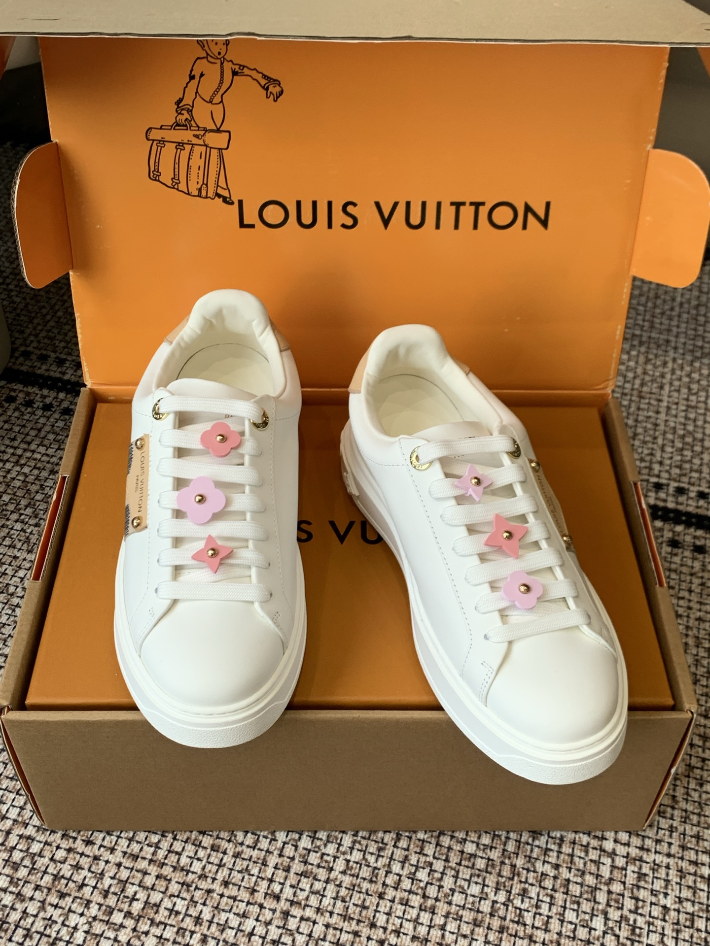 Louis Vuitton Sneakers