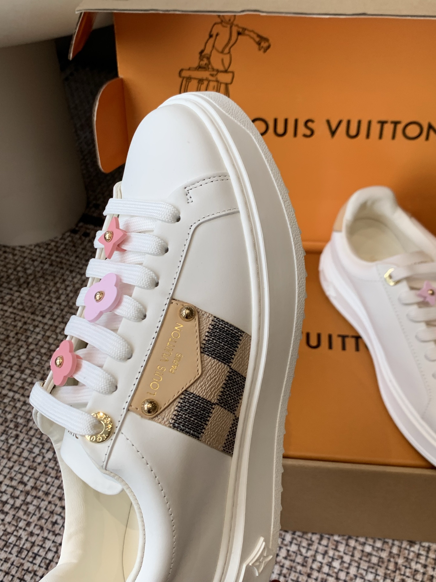 Louis Vuitton Sneakers