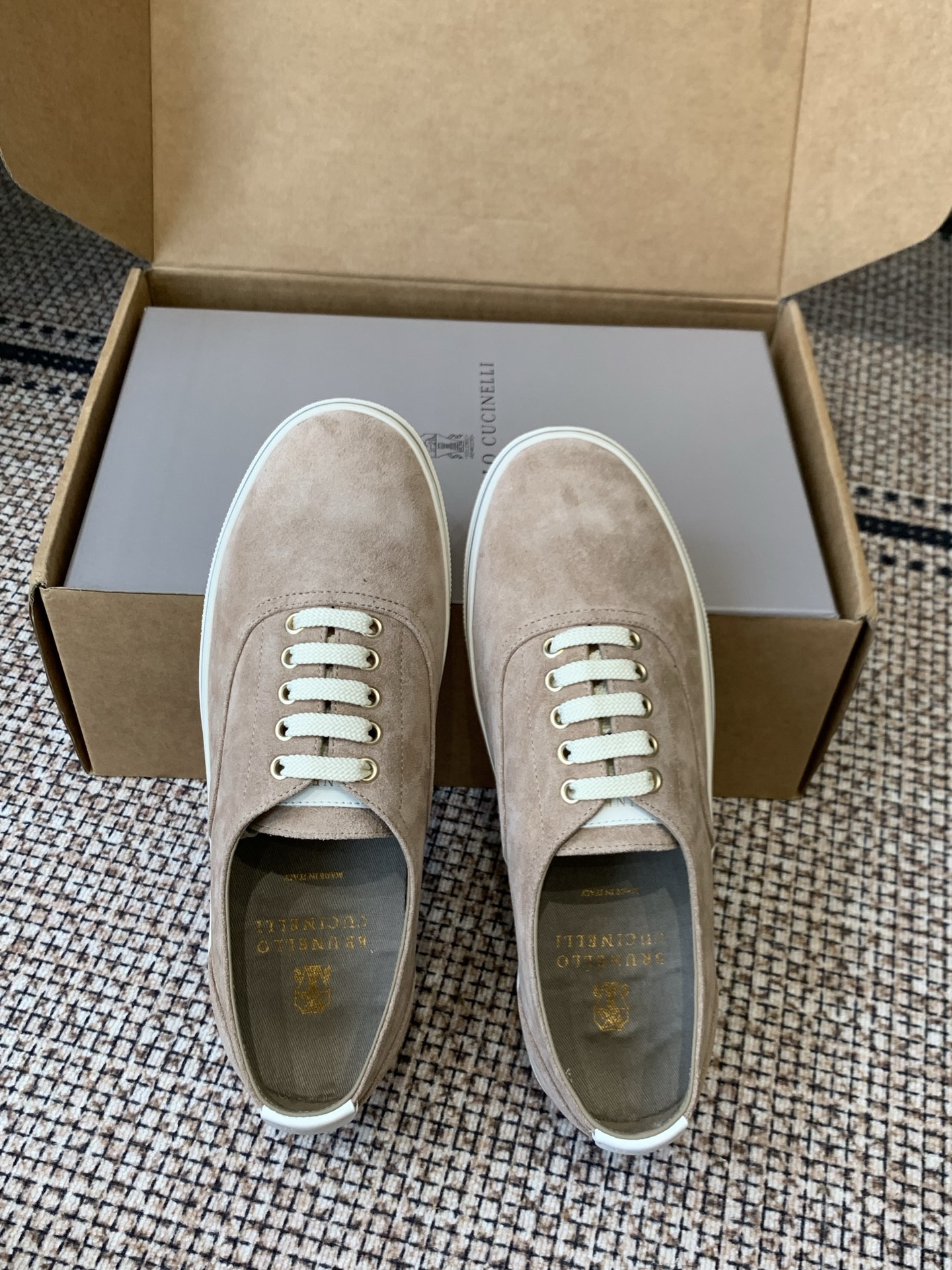 Designer Sneakers